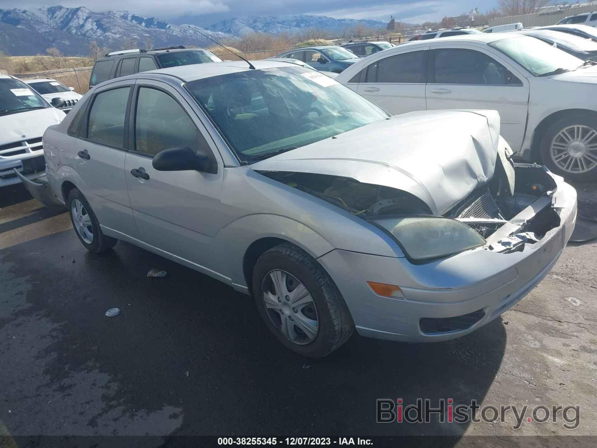 Photo 1FAFP34N26W101520 - FORD FOCUS 2006