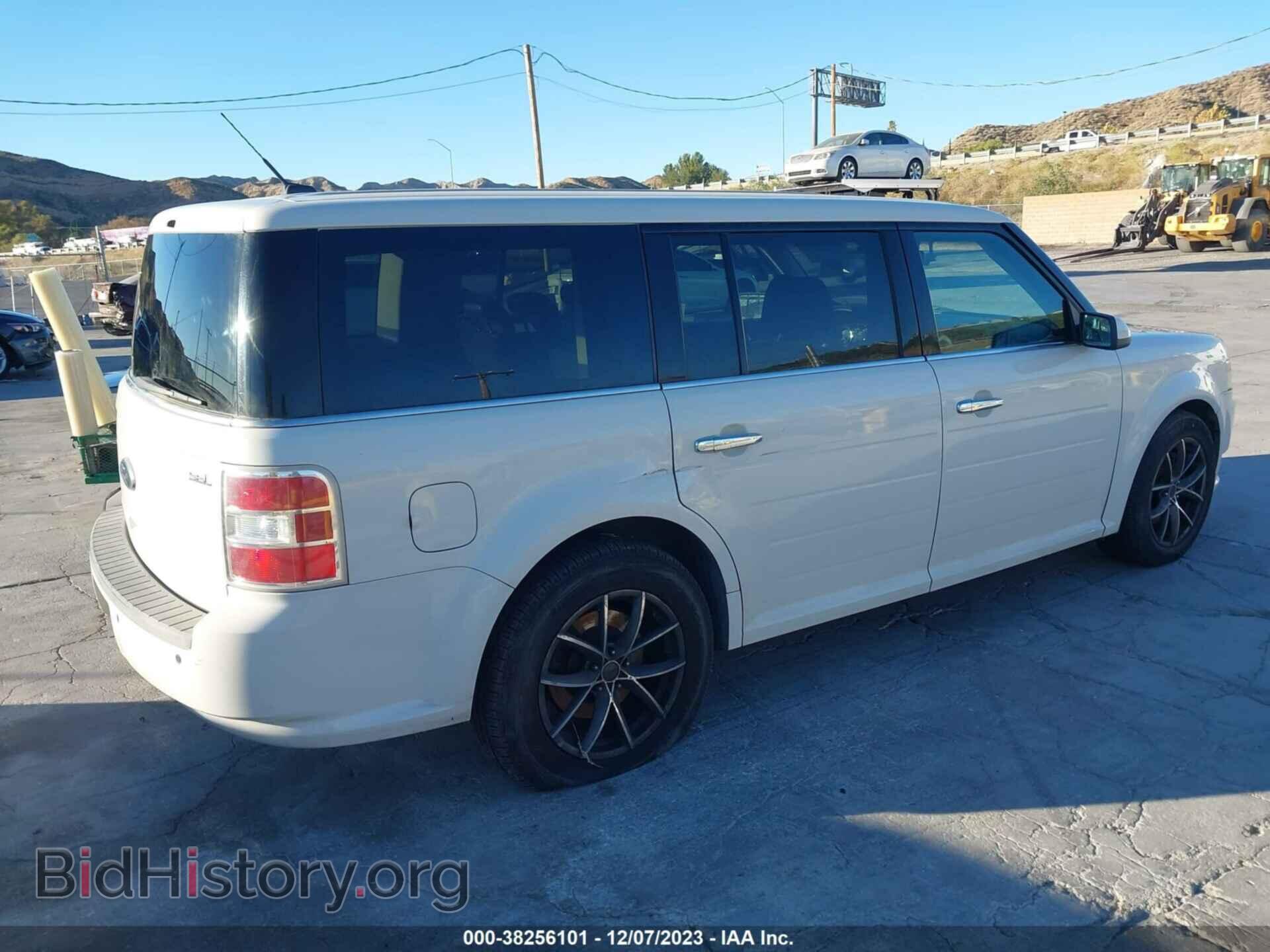 2011 FORD FLEX - VIN: 2FMGK5CC4BBD12119 - Photo 4