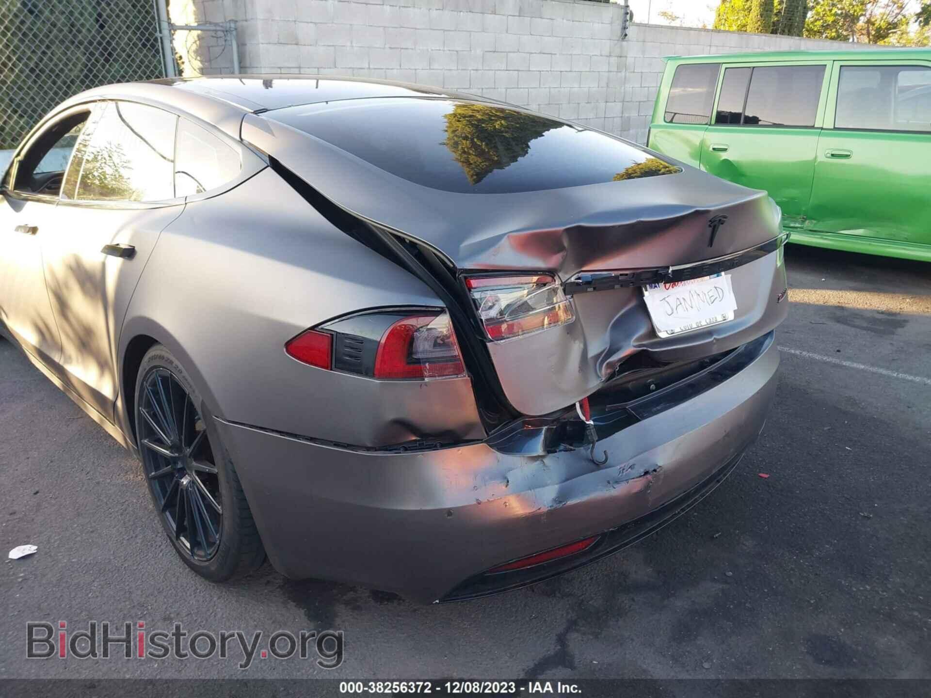 2016 TESLA MODEL S - VIN: 5YJSA1E40GF172502 - Фото 6