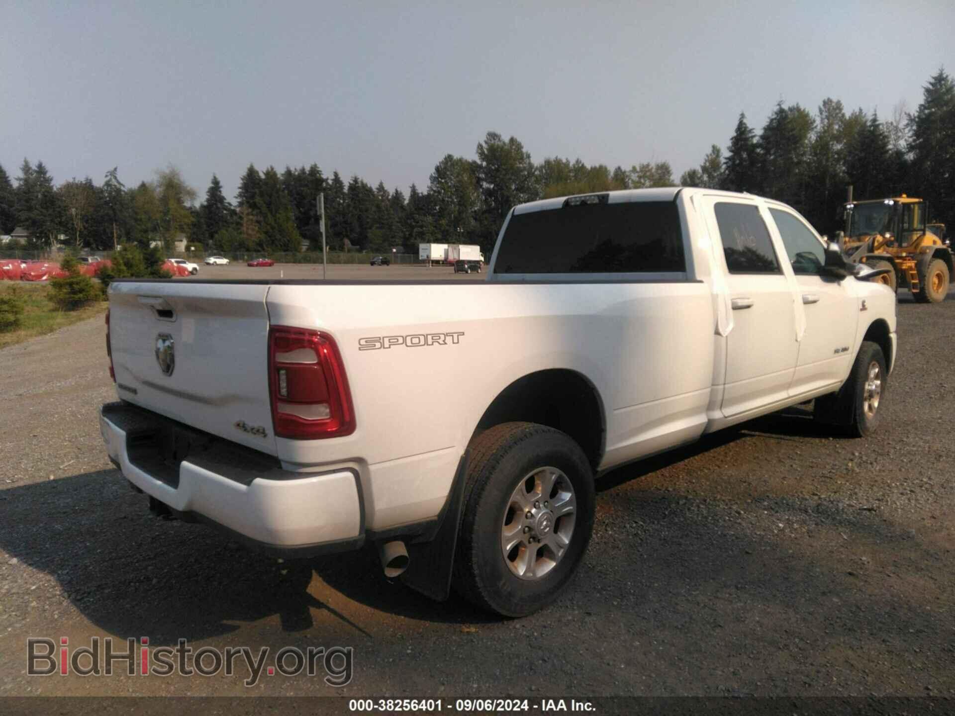 2020 RAM 3500 - VIN: 3C63R3HL8LG166793 - Фото 4