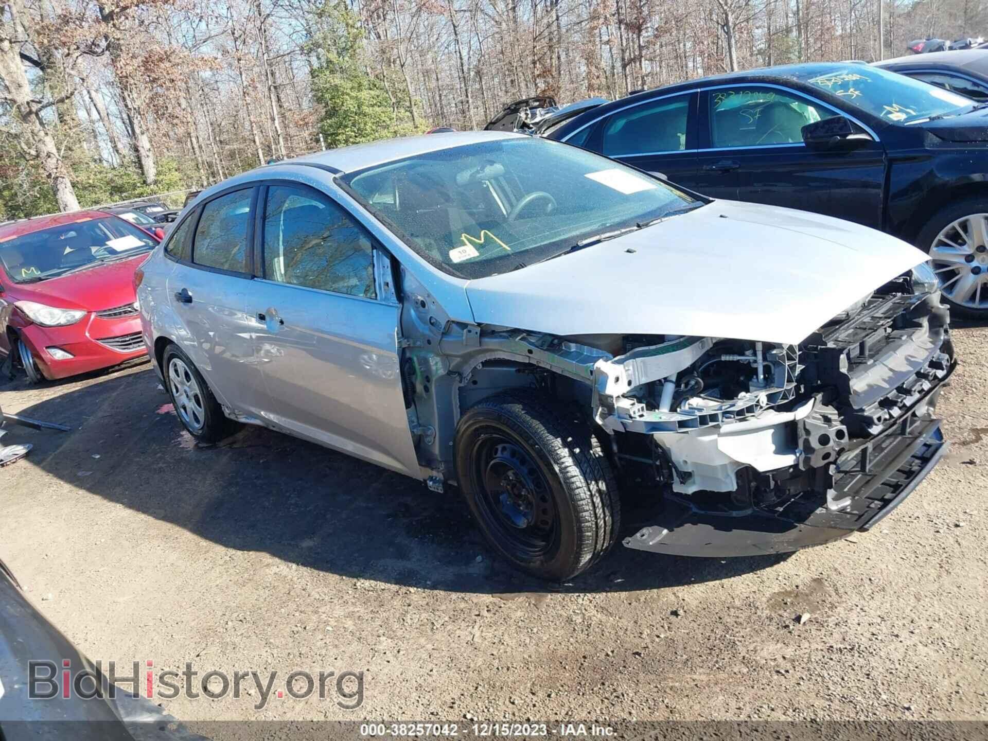 Фотография 1FADP3E21FL213142 - FORD FOCUS 2015