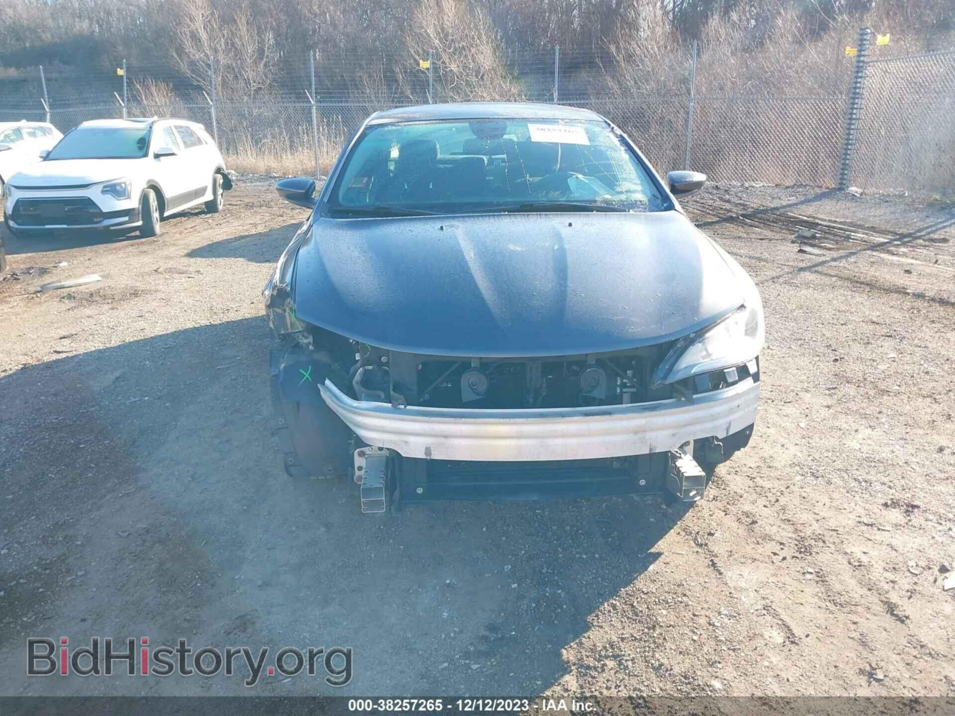 2015 CHRYSLER 200 - VIN: 1C3CCCFBXFN511567 - Фото 6