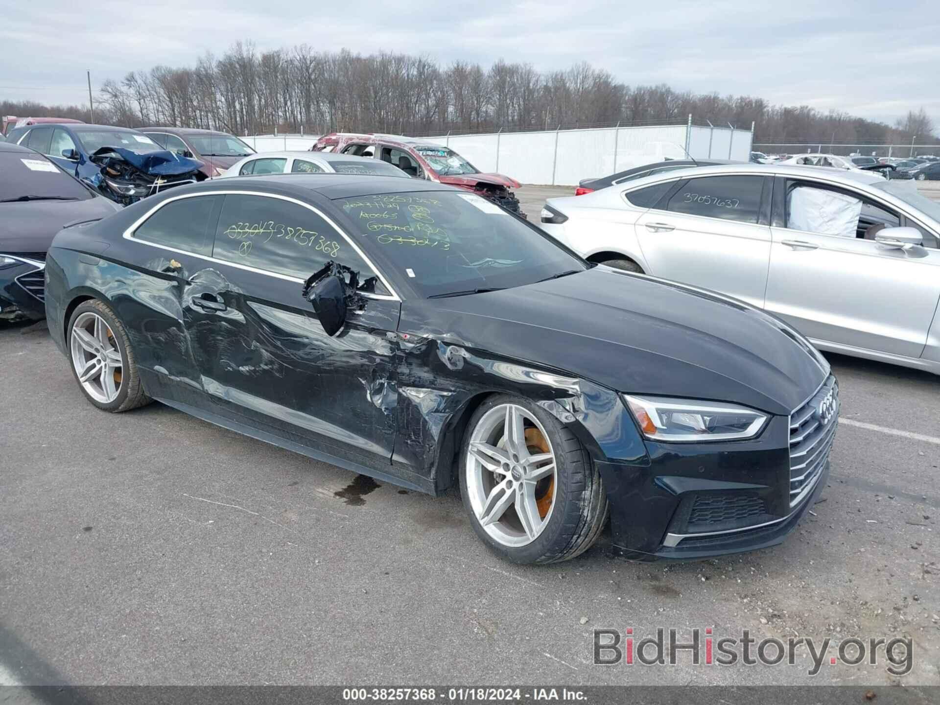 Photo WAUTNAF53KA033043 - AUDI A5 2019