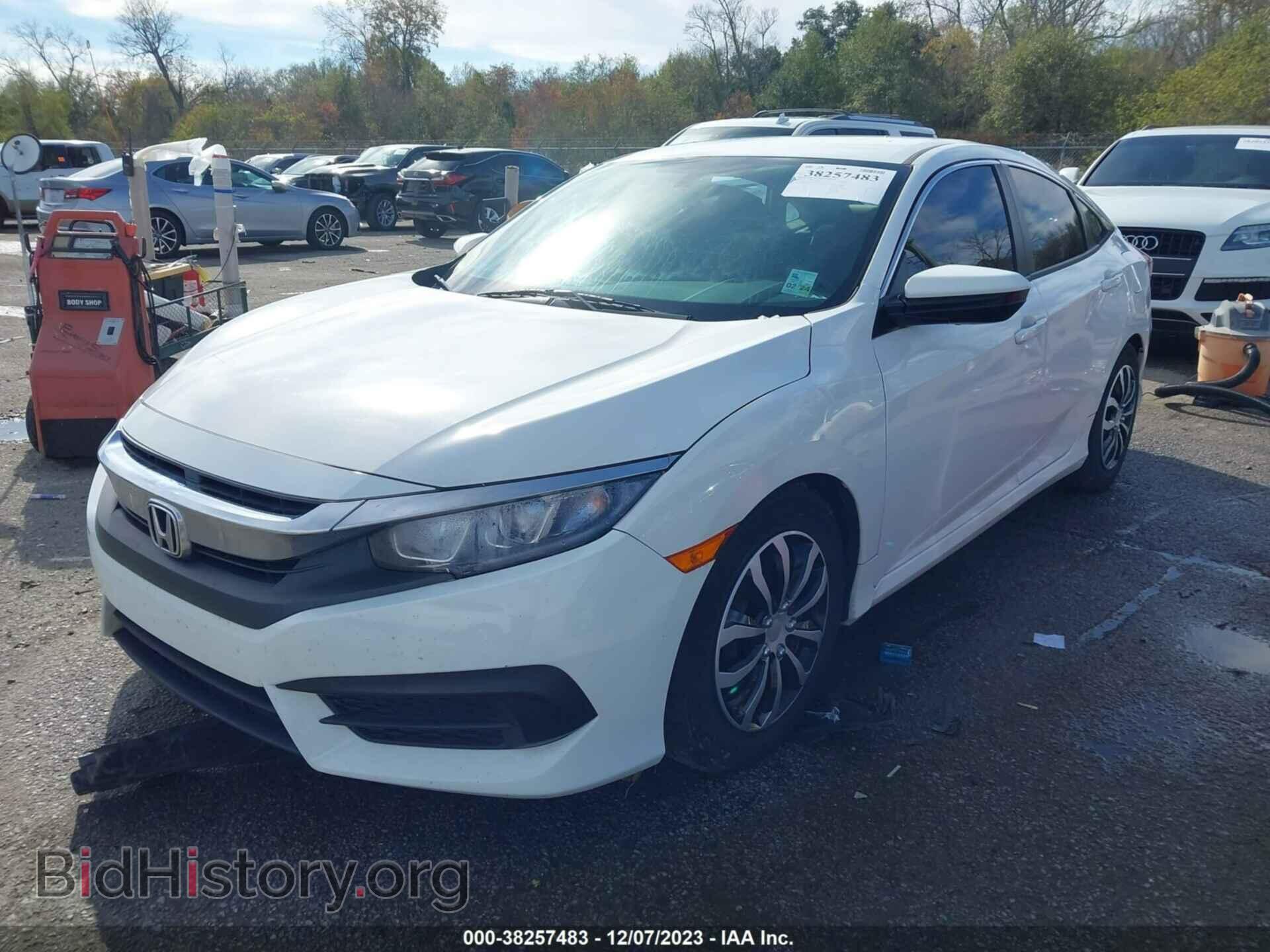 2017 HONDA CIVIC - VIN: 19XFC2F55HE001633 - Фото 2