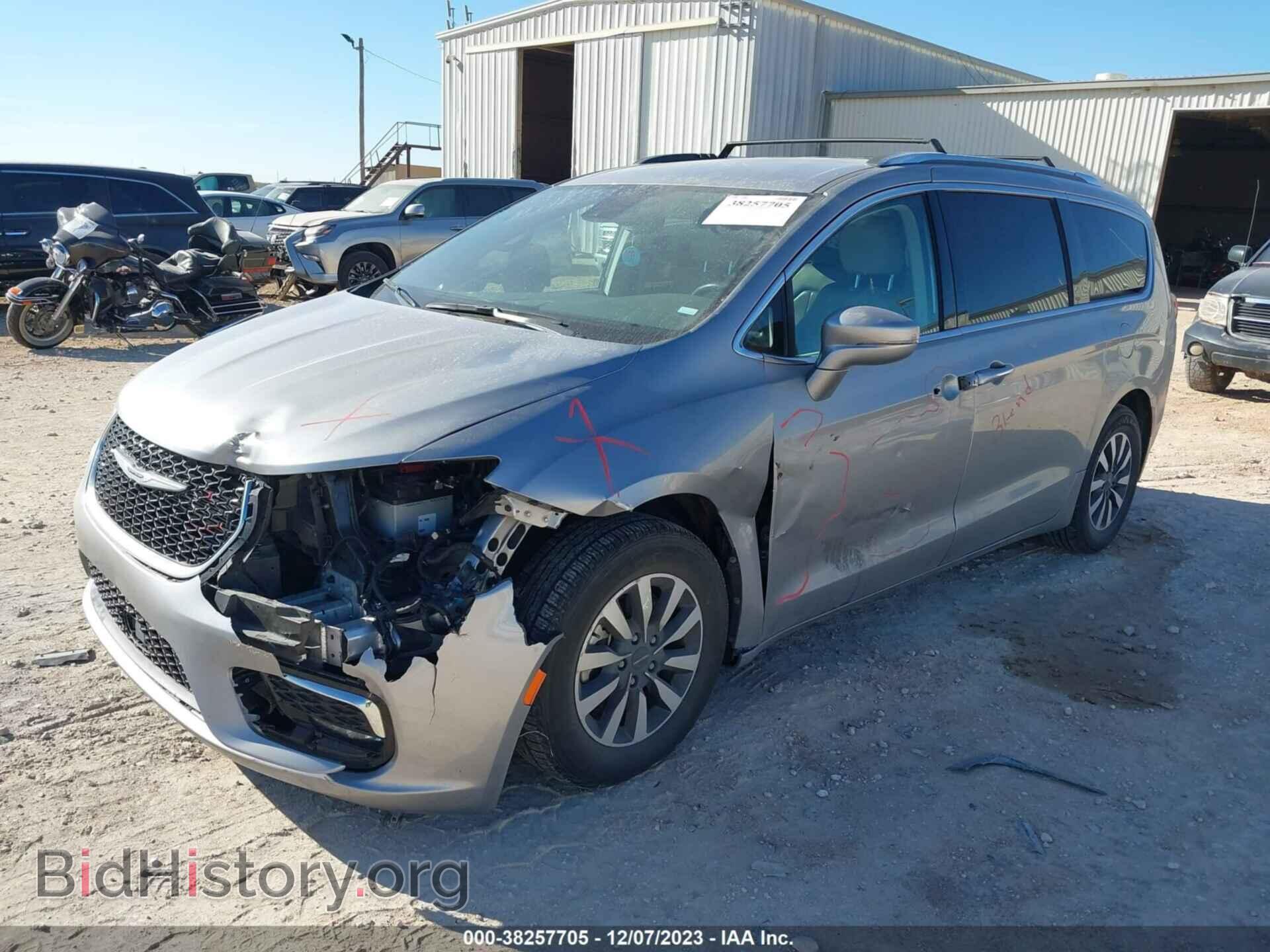 2021 CHRYSLER PACIFICA - VIN: 2C4RC1BGXMR509040 - Фото 2