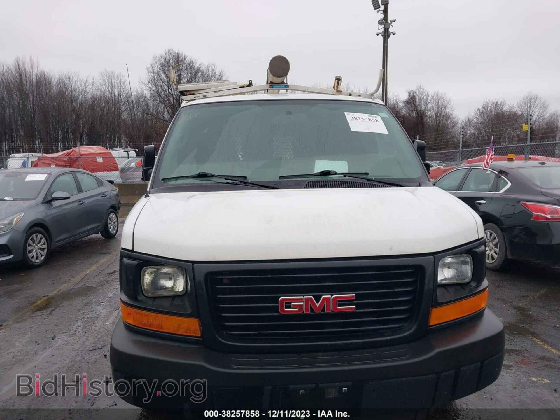 2016 GMC SAVANA 2500 - VIN: 1GTW7AFF6G1178152 - Фото 12