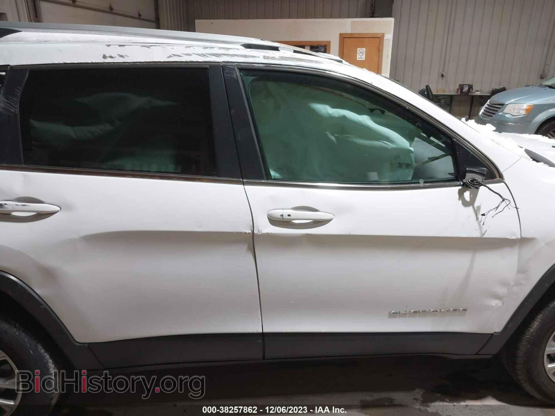 2020 JEEP CHEROKEE - VIN: 1C4PJMLX0LD617701 - Фото 13