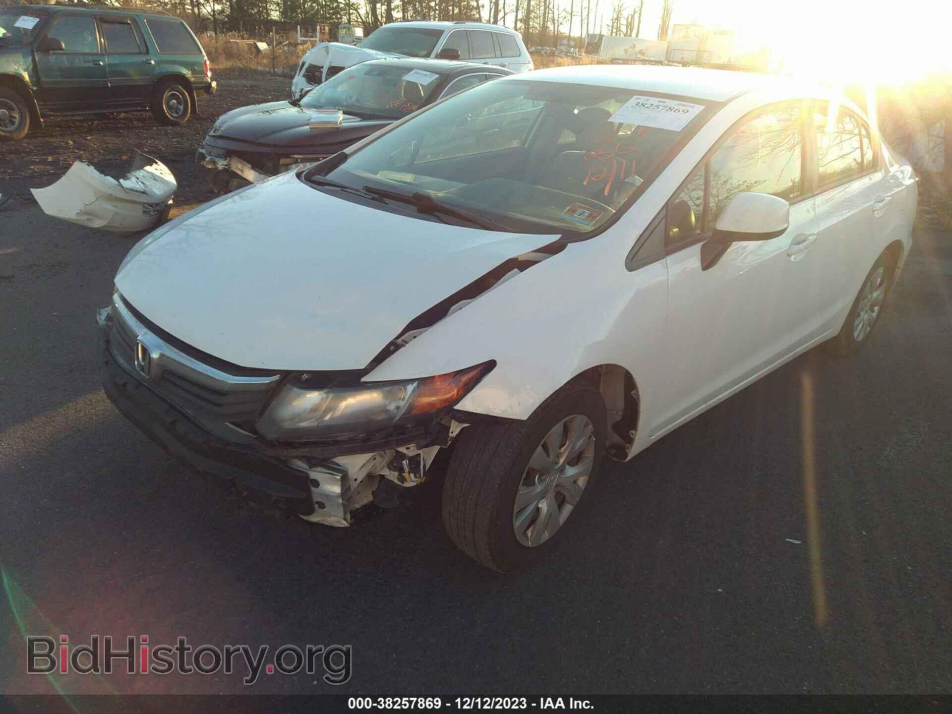 2012 HONDA CIVIC - VIN: 2HGFB2F53CH307344 - Фото 2