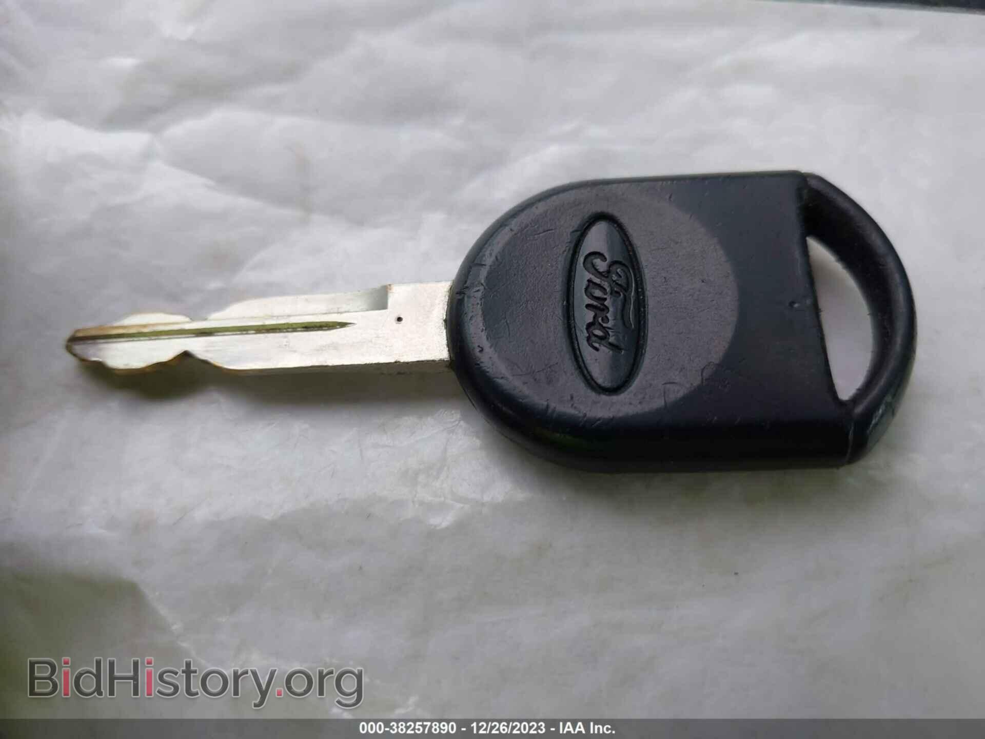 2009 FORD FOCUS - VIN: 1FAHP35N59W258020 - Фото 11