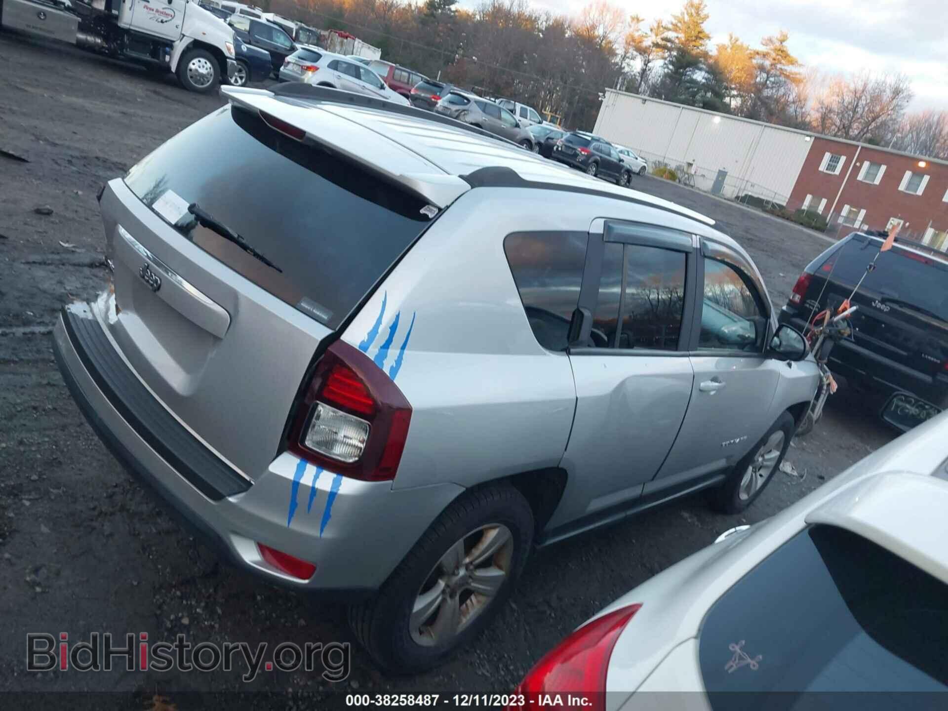 2014 JEEP COMPASS - VIN: 1C4NJDBB6ED528991 - Фото 4