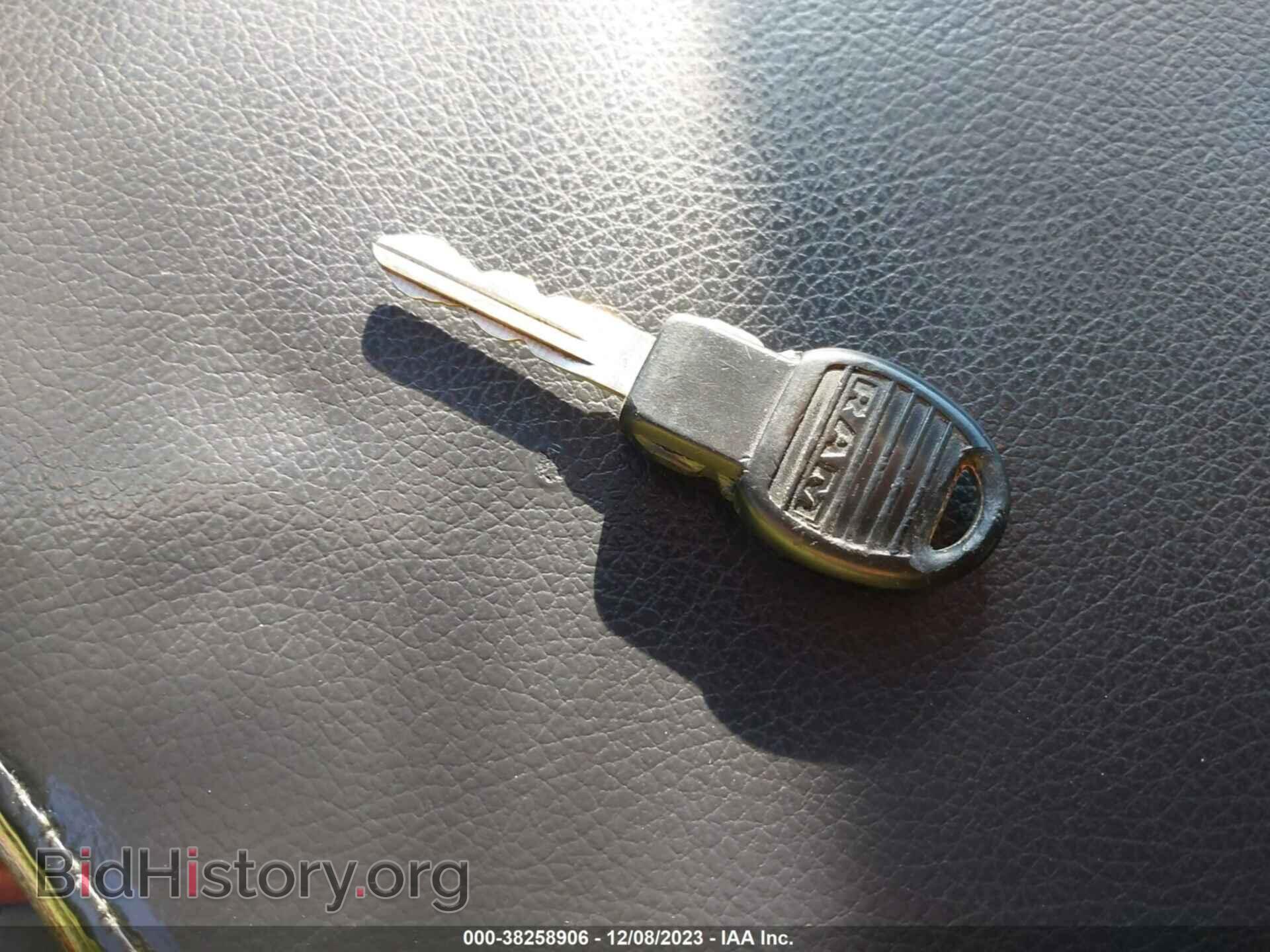 2012 RAM 1500 - VIN: 1C6RD7FP8CS260882 - Photo 11