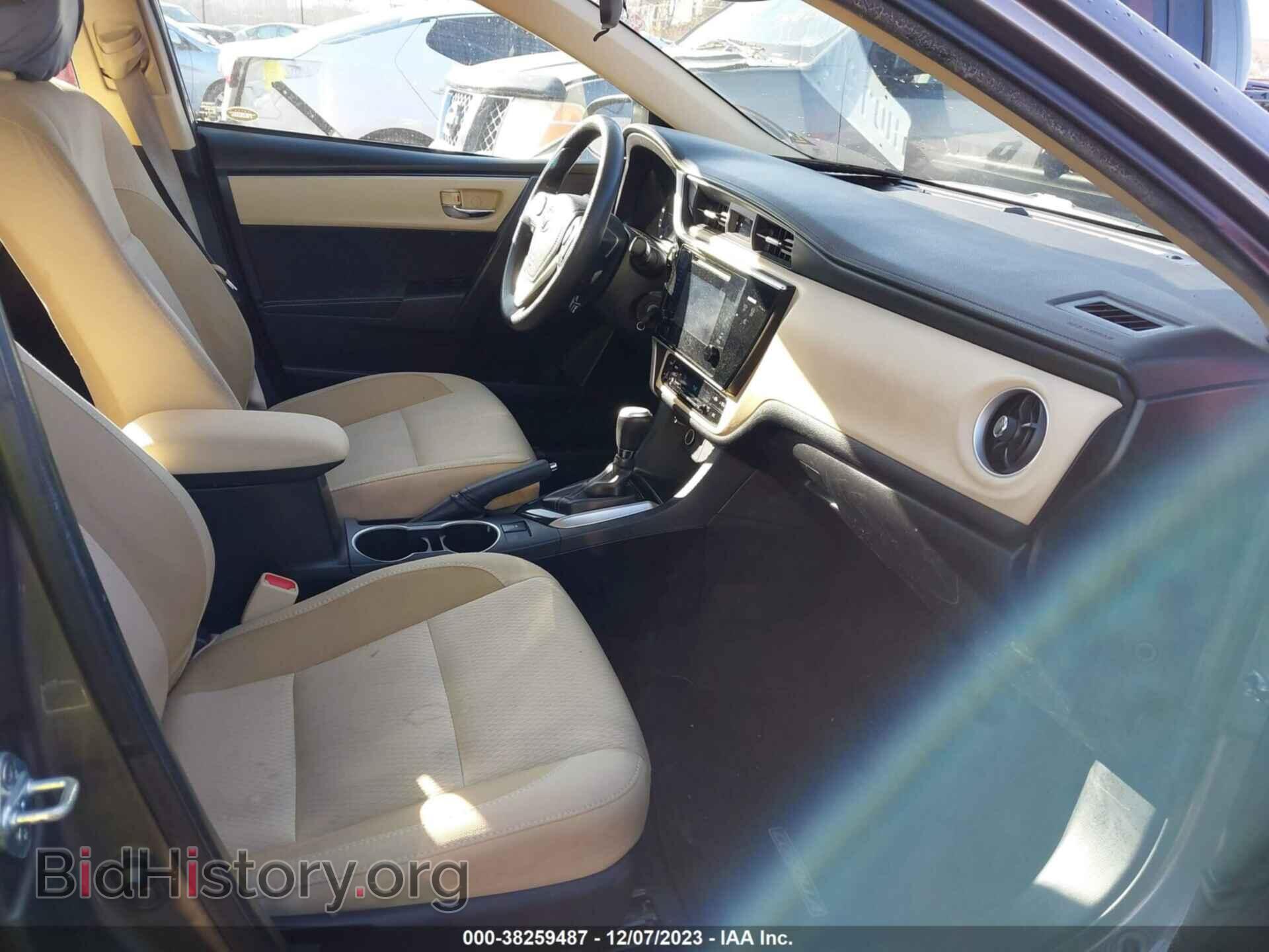 2017 TOYOTA COROLLA - VIN: 2T1BURHE9HC843147 - Фото 5