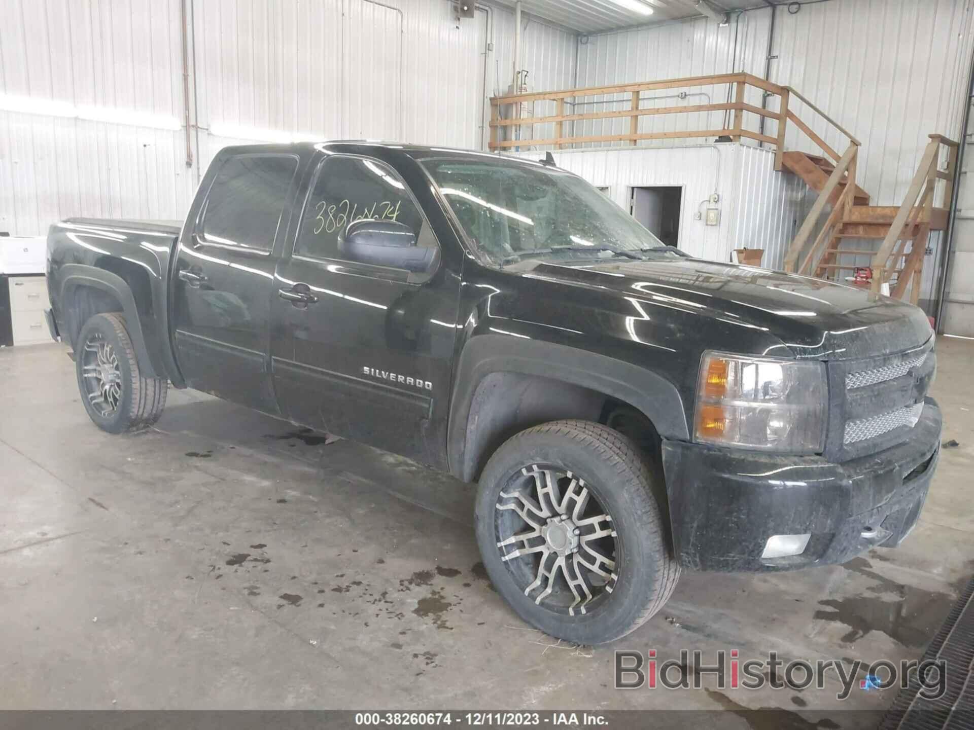 Photo 3GCPKTE34BG135302 - CHEVROLET SILVERADO 1500 2011