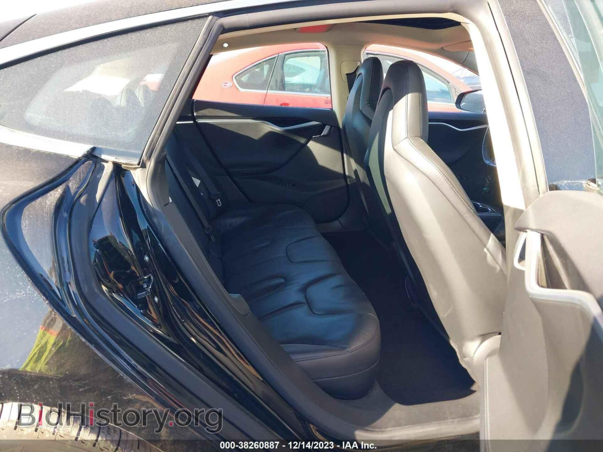2014 TESLA MODEL S - VIN: 5YJSA1H12EFP45527 - Фото 8