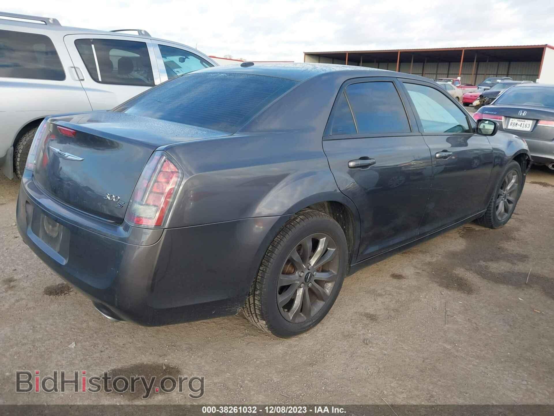 2014 CHRYSLER 300 - VIN: 2C3CCAGG4EH249311 - Фото 4