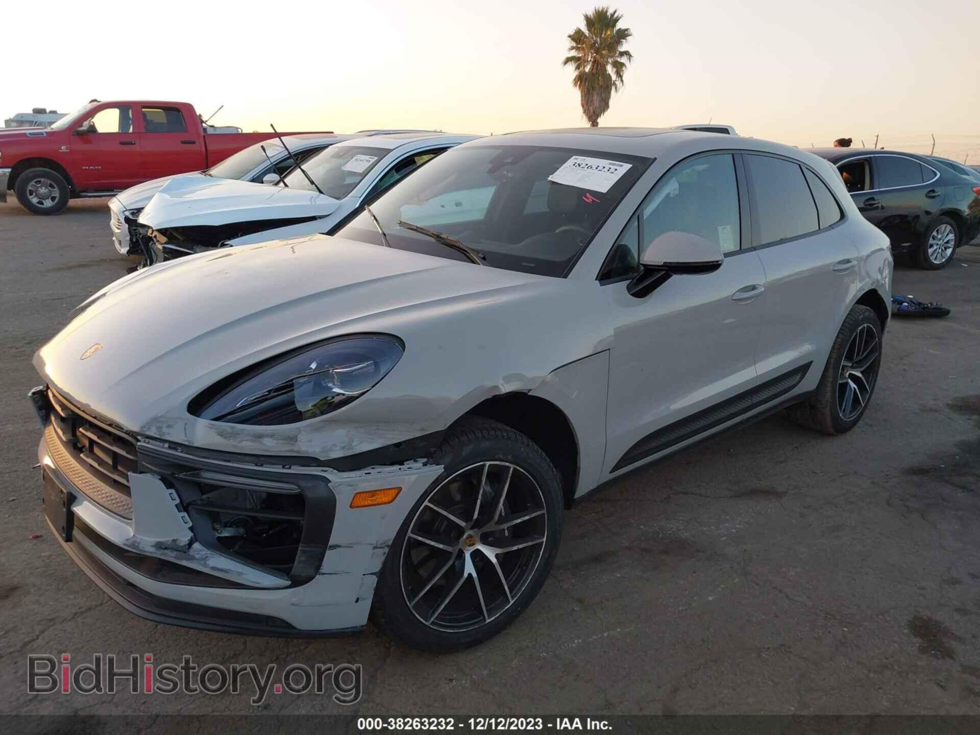 2023 PORSCHE MACAN - VIN: WP1AA2A57PLB09599 - Photo 2