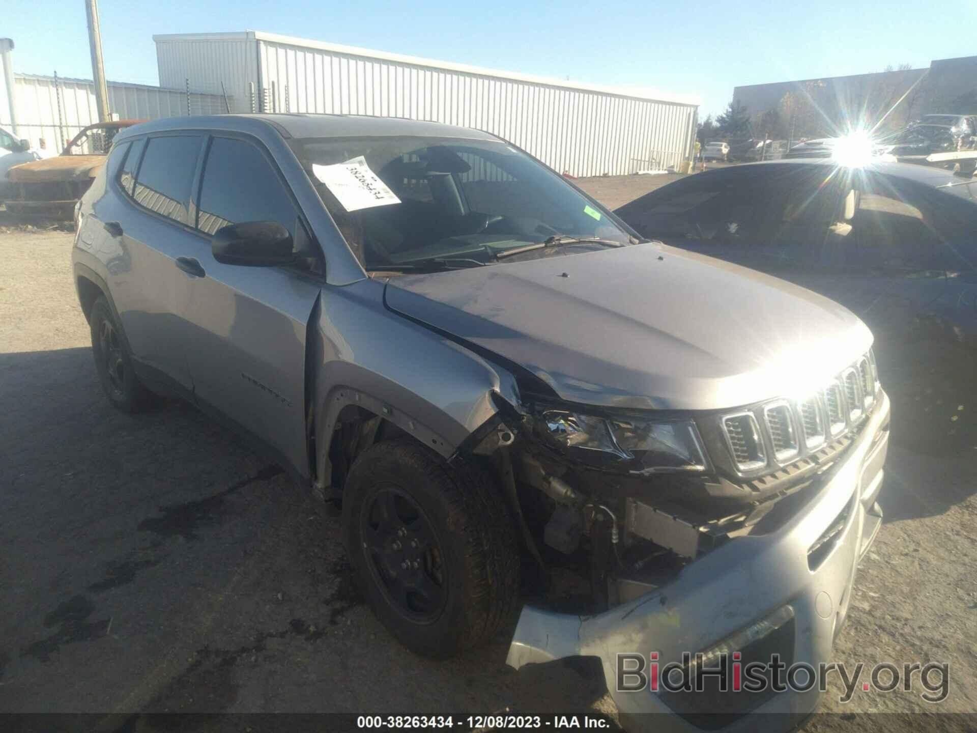 Photo 3C4NJCAB8KT692258 - JEEP COMPASS 2019