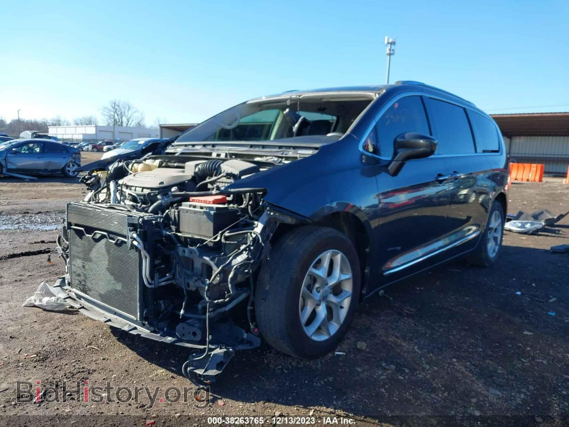 2017 CHRYSLER PACIFICA - VIN: 2C4RC1EG7HR811418 - Фото 2