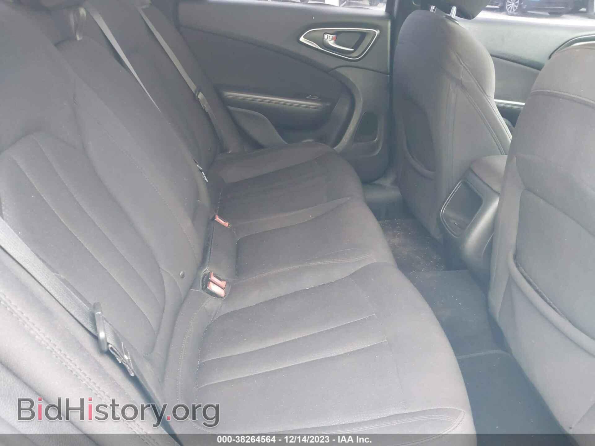 2015 CHRYSLER 200 - VIN: 1C3CCCAB6FN575564 - Фото 8