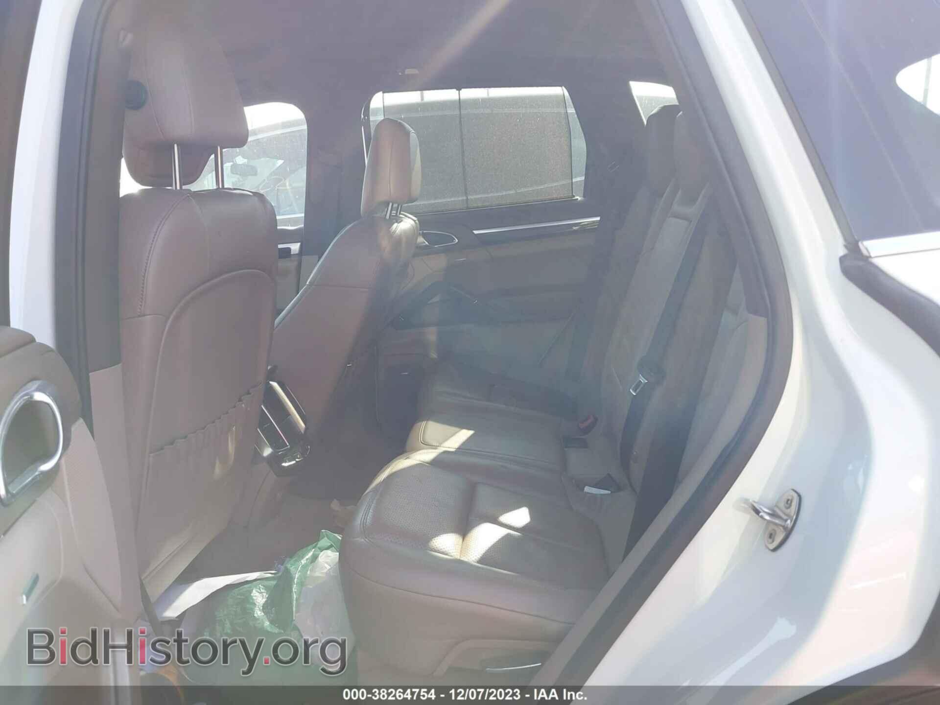 2013 PORSCHE CAYENNE - VIN: WP1AB2A22DLA81595 - Фото 8