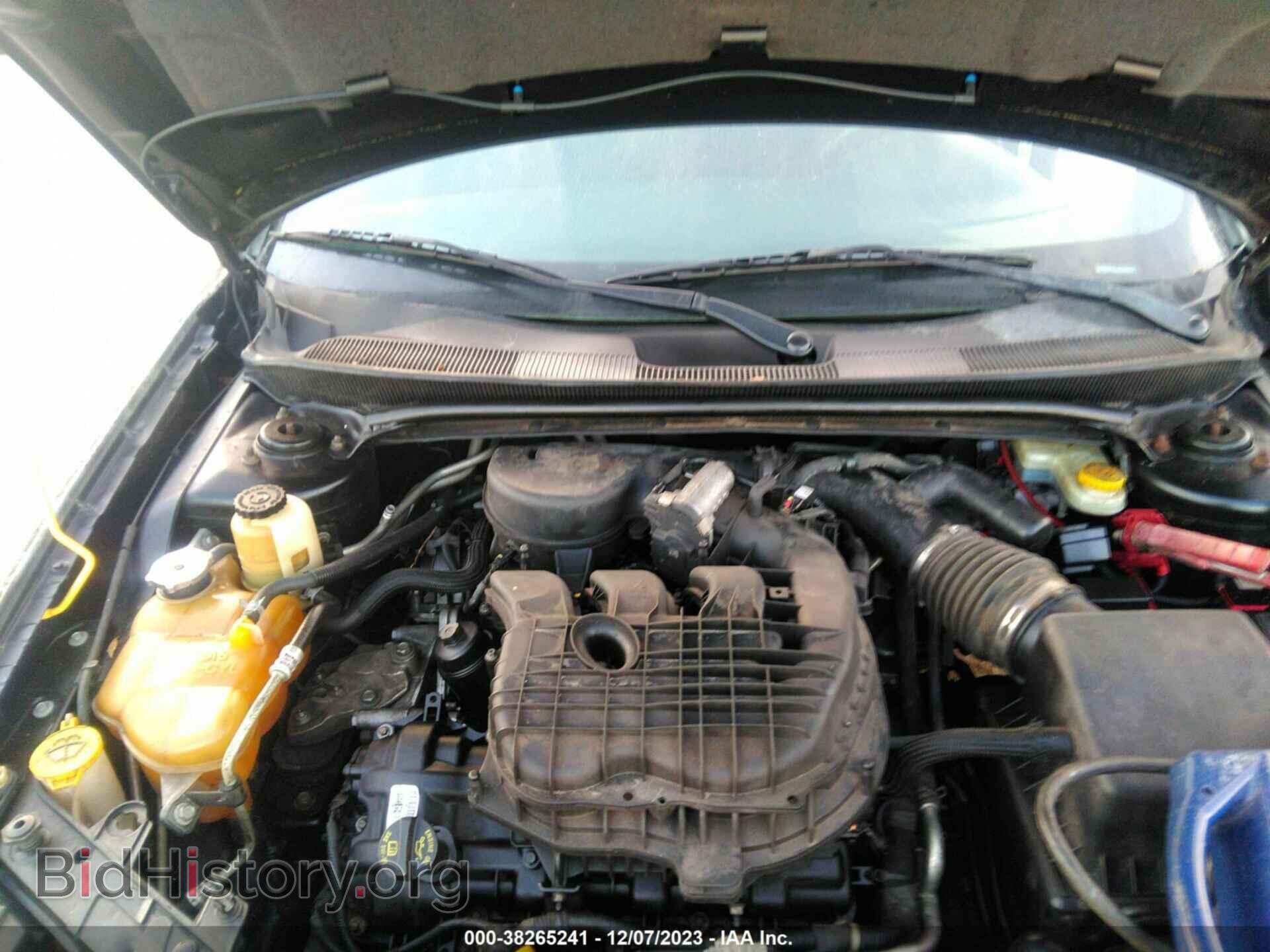 2012 CHRYSLER 200 - VIN: 1C3CCBBG7CN308109 - Фото 10