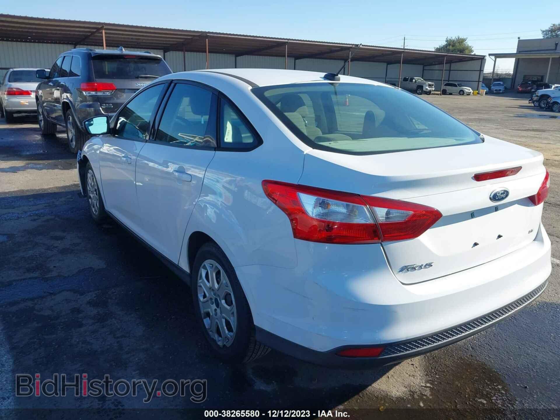 2012 FORD FOCUS - VIN: 1FAHP3F2XCL316040 - Фото 3