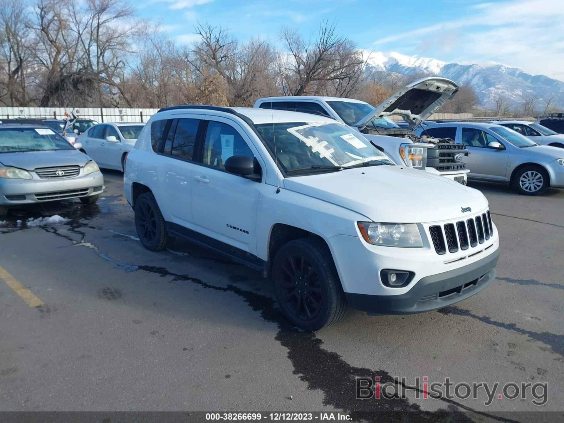 Фотография 1C4NJCBA0FD428193 - JEEP COMPASS 2015