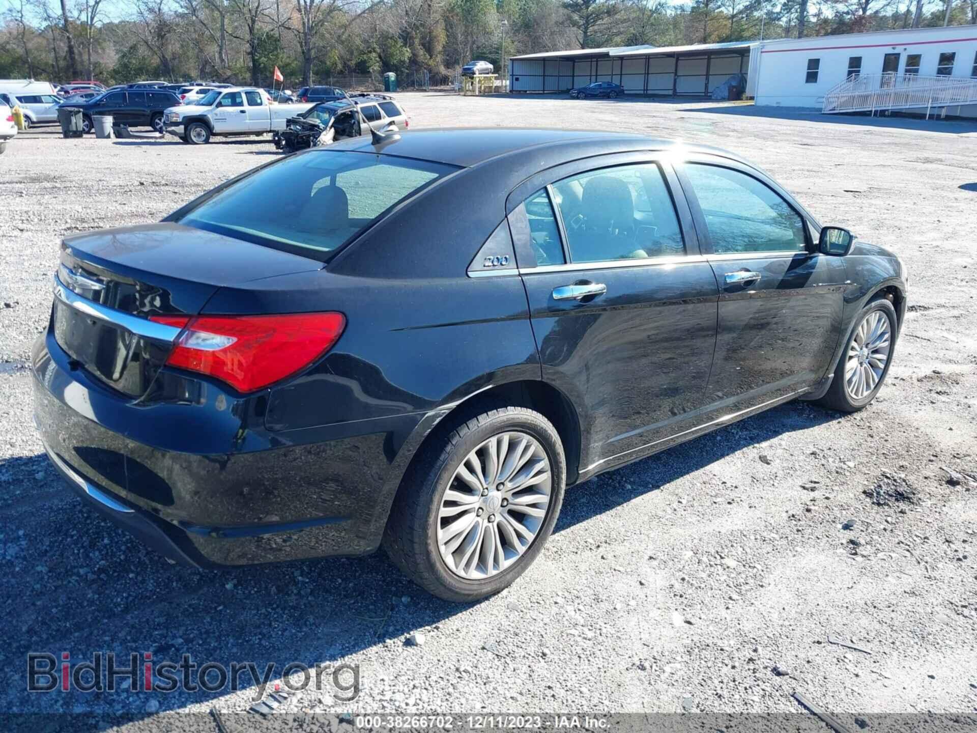 2012 CHRYSLER 200 - VIN: 1C3CCBCG2CN108706 - Фото 4