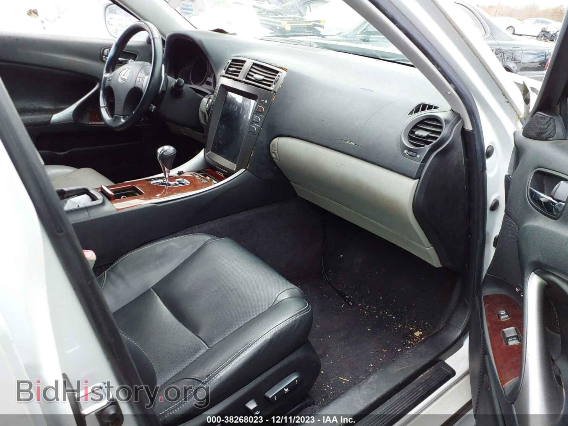 2006 LEXUS IS 250 - VIN: JTHCK262262007149 - Photo 5