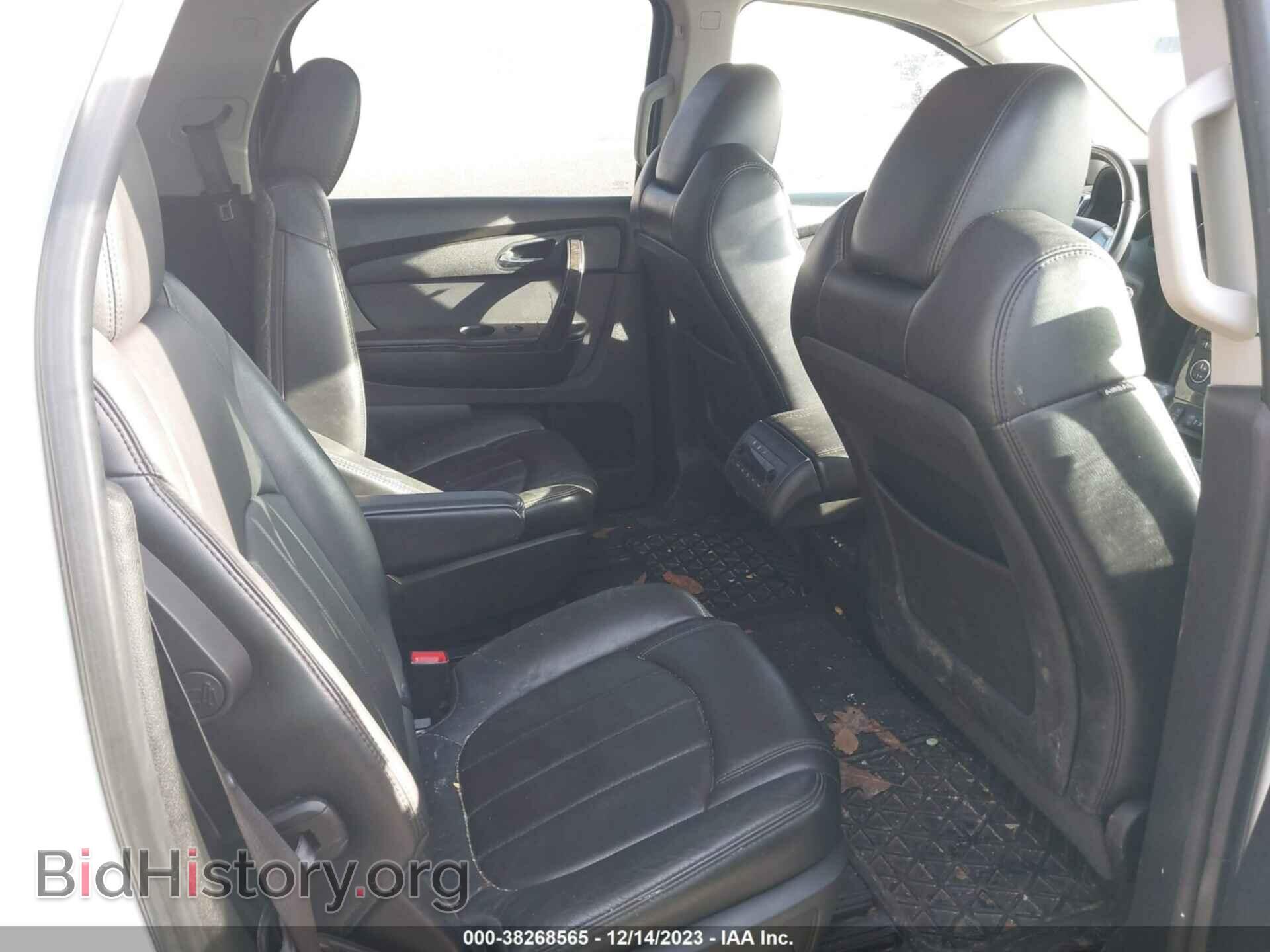 2011 GMC ACADIA - VIN: 1GKKVTED9BJ366192 - Фото 8