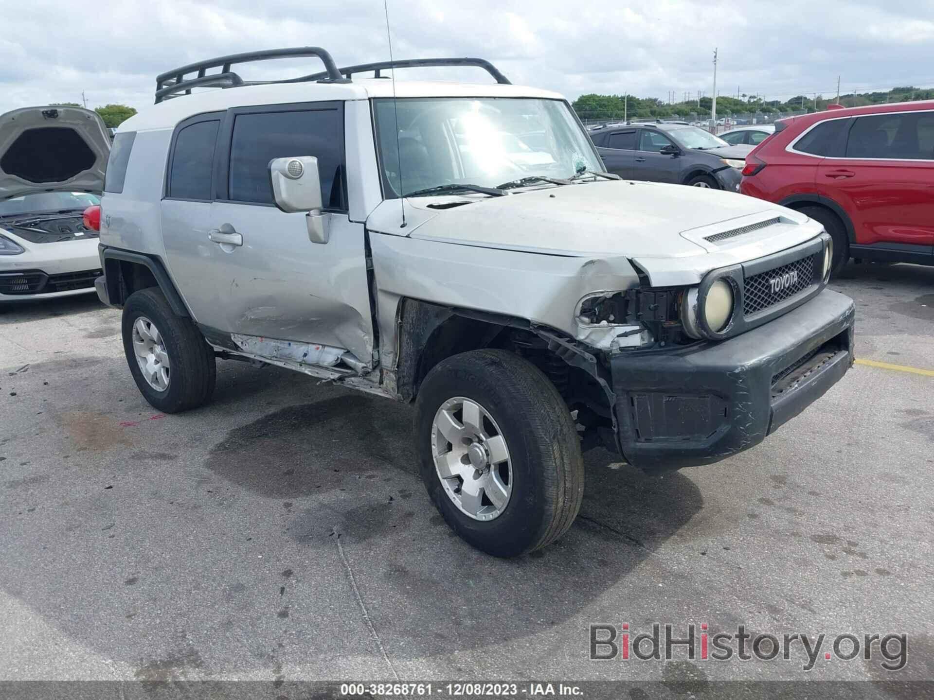 Фотография JTEZU11F270010698 - TOYOTA FJ CRUISER 2007