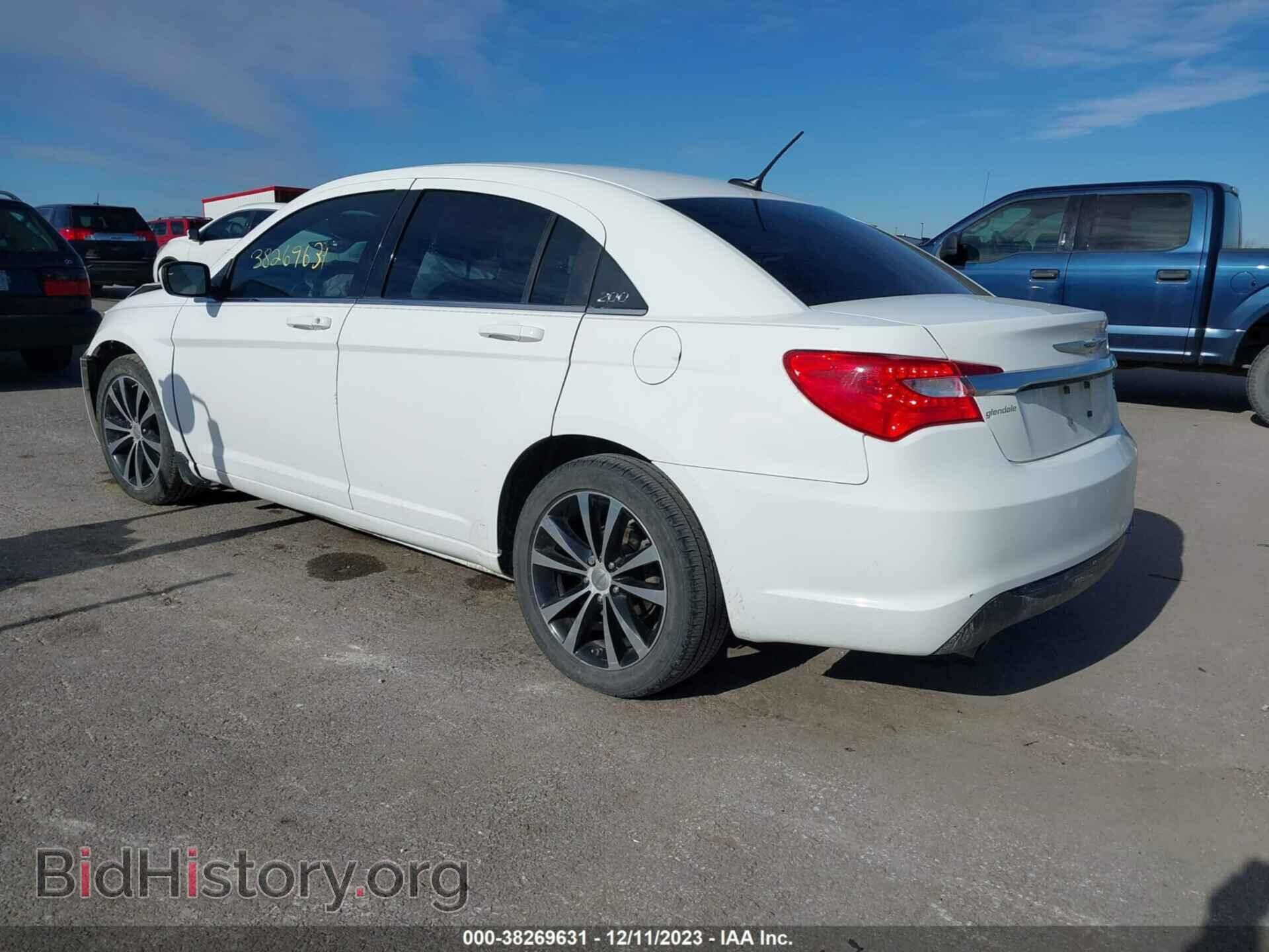 2012 CHRYSLER 200 - VIN: 1C3CCBBG2CN276945 - Фото 3