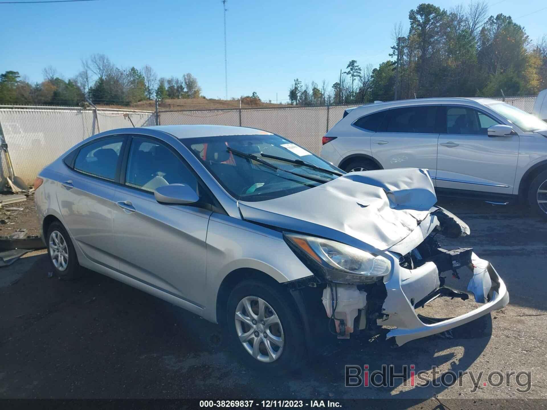 Photo KMHCT4AE4DU476512 - HYUNDAI ACCENT 2013