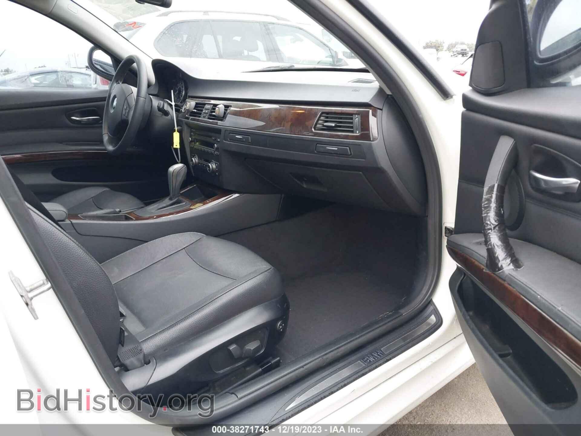 2011 BMW 328I - VIN: WBAPH5C59BA446850 - Фото 5