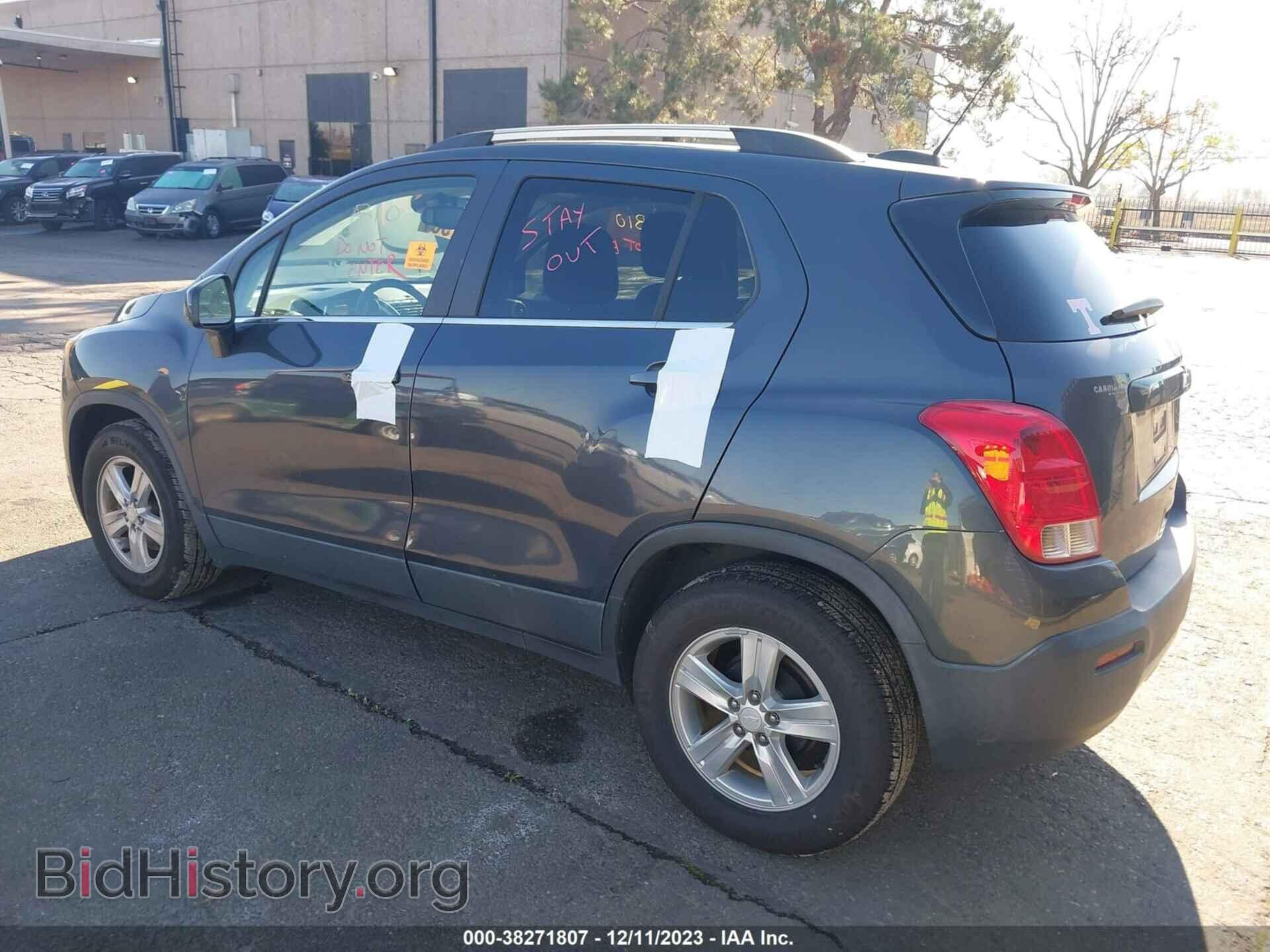 2016 CHEVROLET TRAX - VIN: 3GNCJLSB3GL233661 - Фото 3