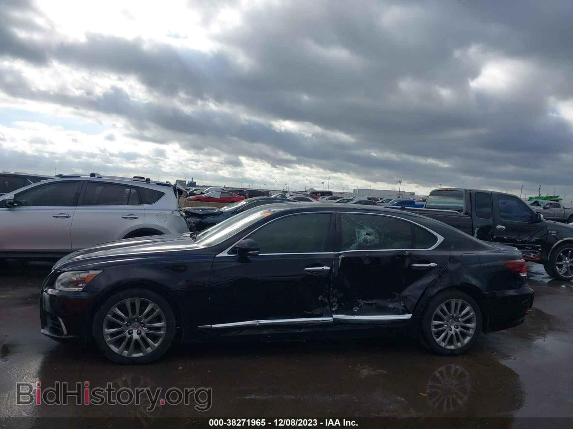 2013 LEXUS LS 460 - VIN: JTHGL5EF8D5050104 - Photo 14