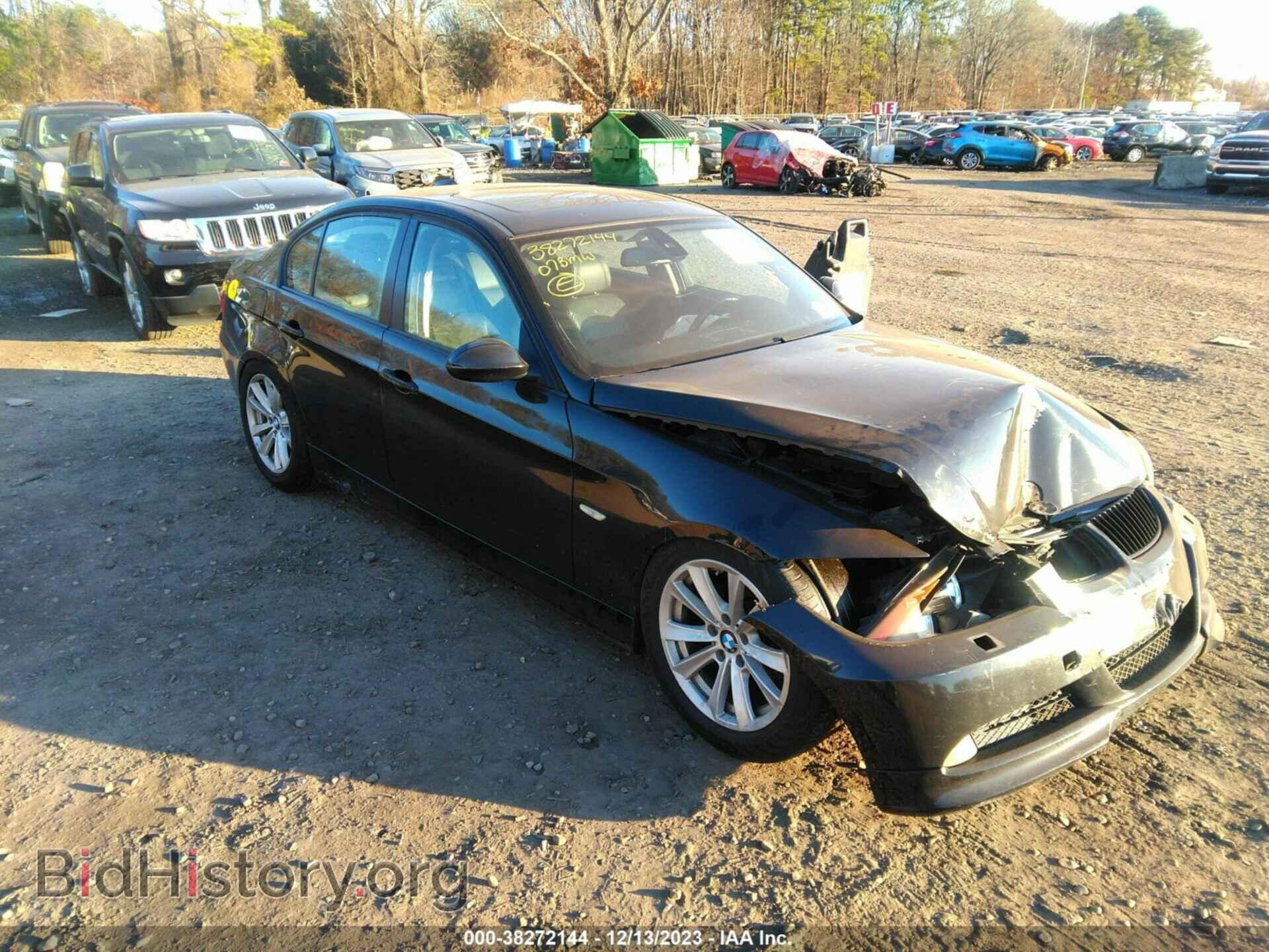 Photo WBAVA33597FV65184 - BMW 328I 2007