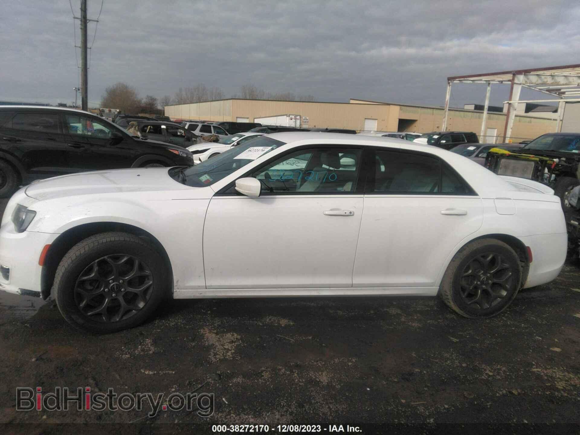 2017 CHRYSLER 300 - VIN: 2C3CCAGG2HH582675 - Фото 15