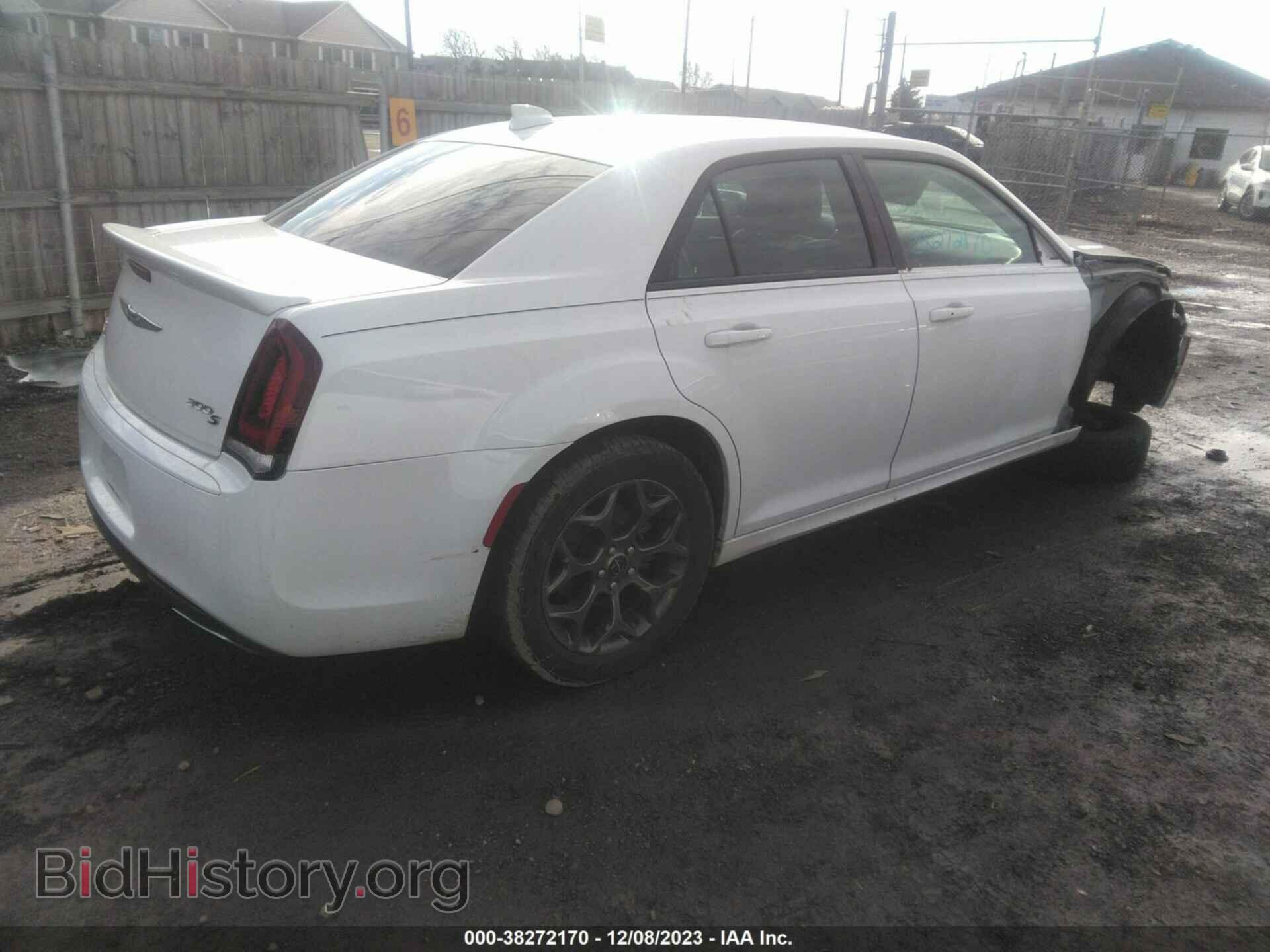 2017 CHRYSLER 300 - VIN: 2C3CCAGG2HH582675 - Фото 4