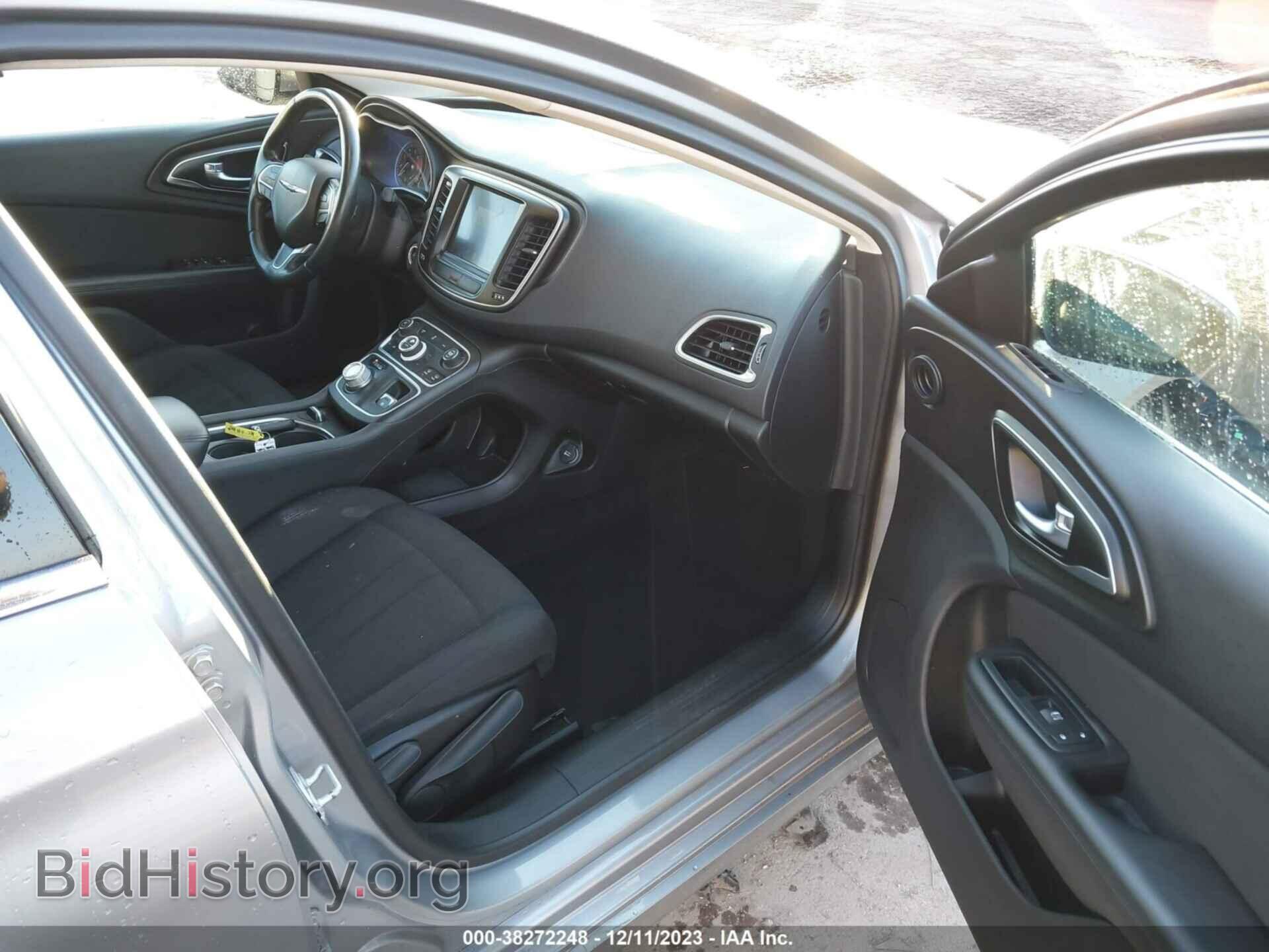 2016 CHRYSLER 200 - VIN: 1C3CCCAB4GN193213 - Фото 5