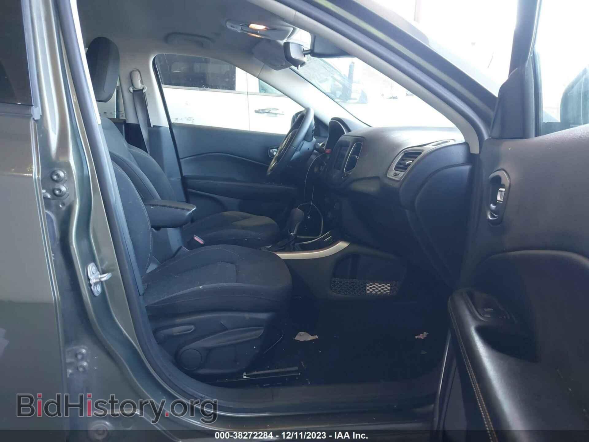 2018 JEEP COMPASS - VIN: 3C4NJCAB0JT488276 - Фото 5