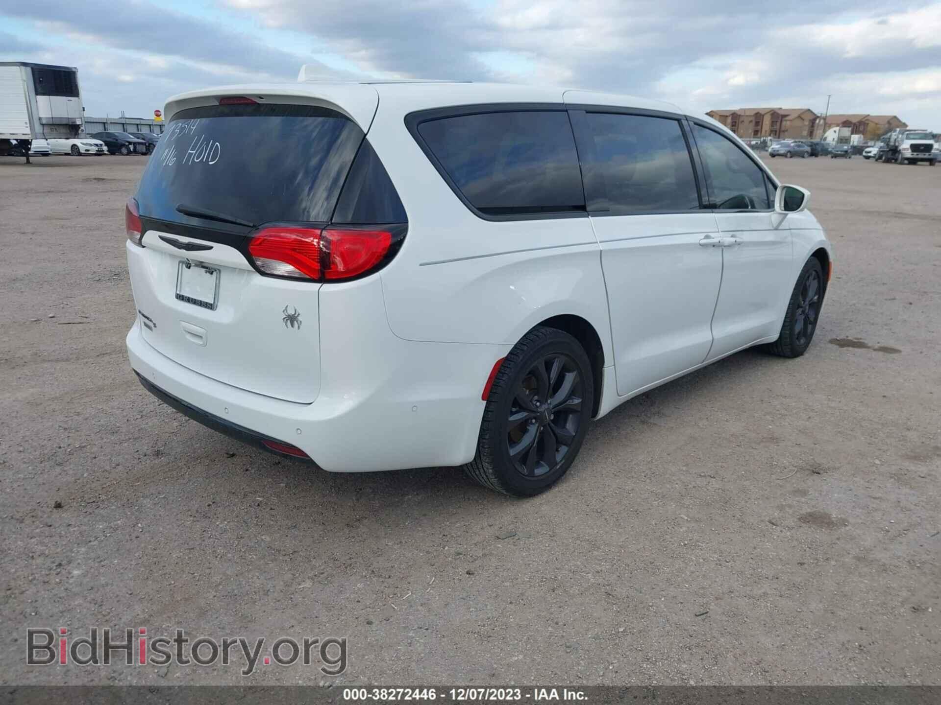 2019 CHRYSLER PACIFICA - VIN: 2C4RC1FG5KR733128 - Фото 4