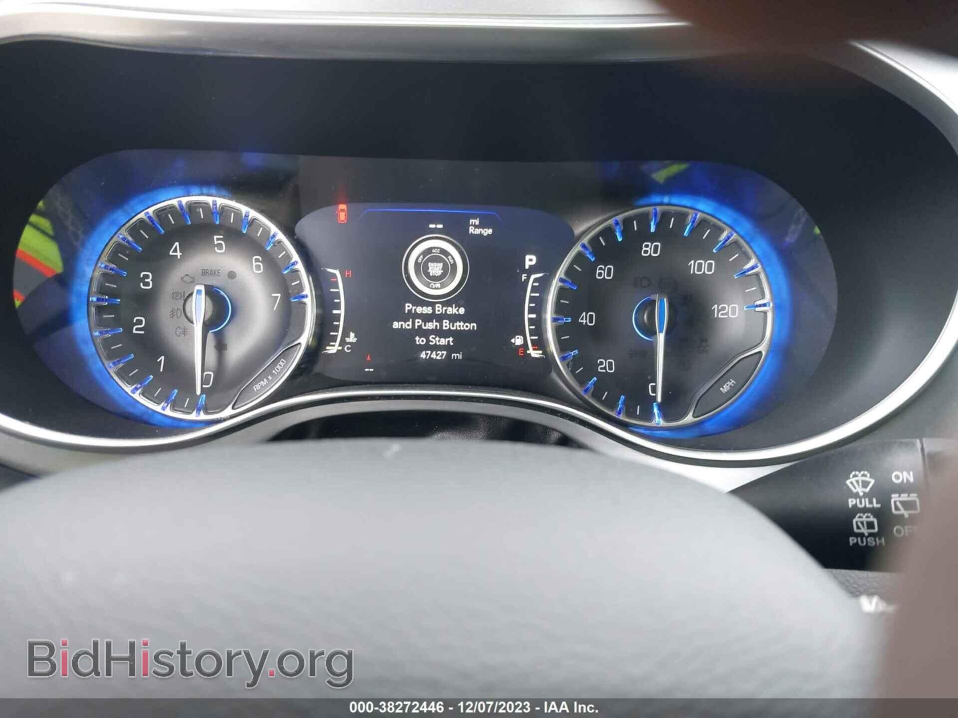 2019 CHRYSLER PACIFICA - VIN: 2C4RC1FG5KR733128 - Фото 7