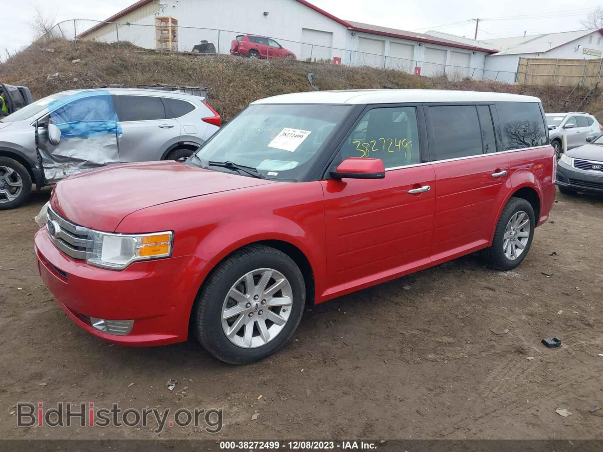 2011 FORD FLEX - VIN: 2FMGK5CC2BBD13558 - Фото 2