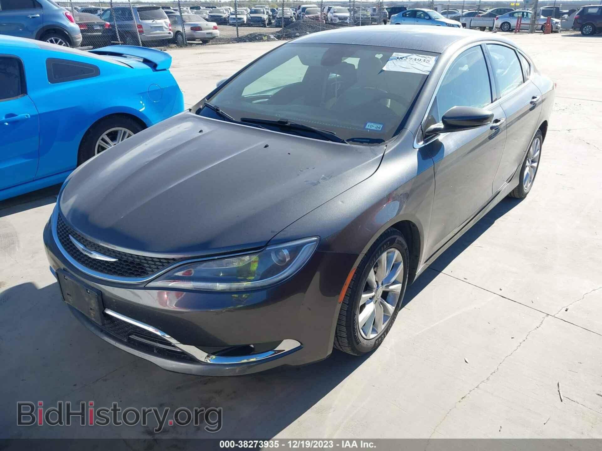 2015 CHRYSLER 200 - VIN: 1C3CCCCB3FN575681 - Фото 2