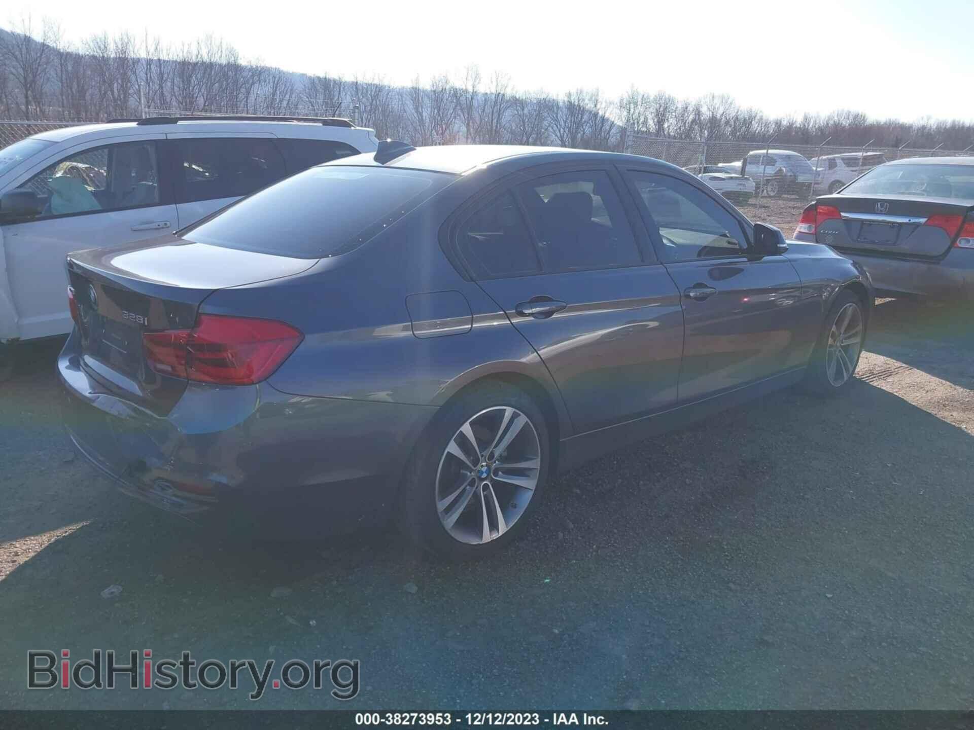 2016 BMW 328I - VIN: WBA8E3G59GNU05033 - Фото 4