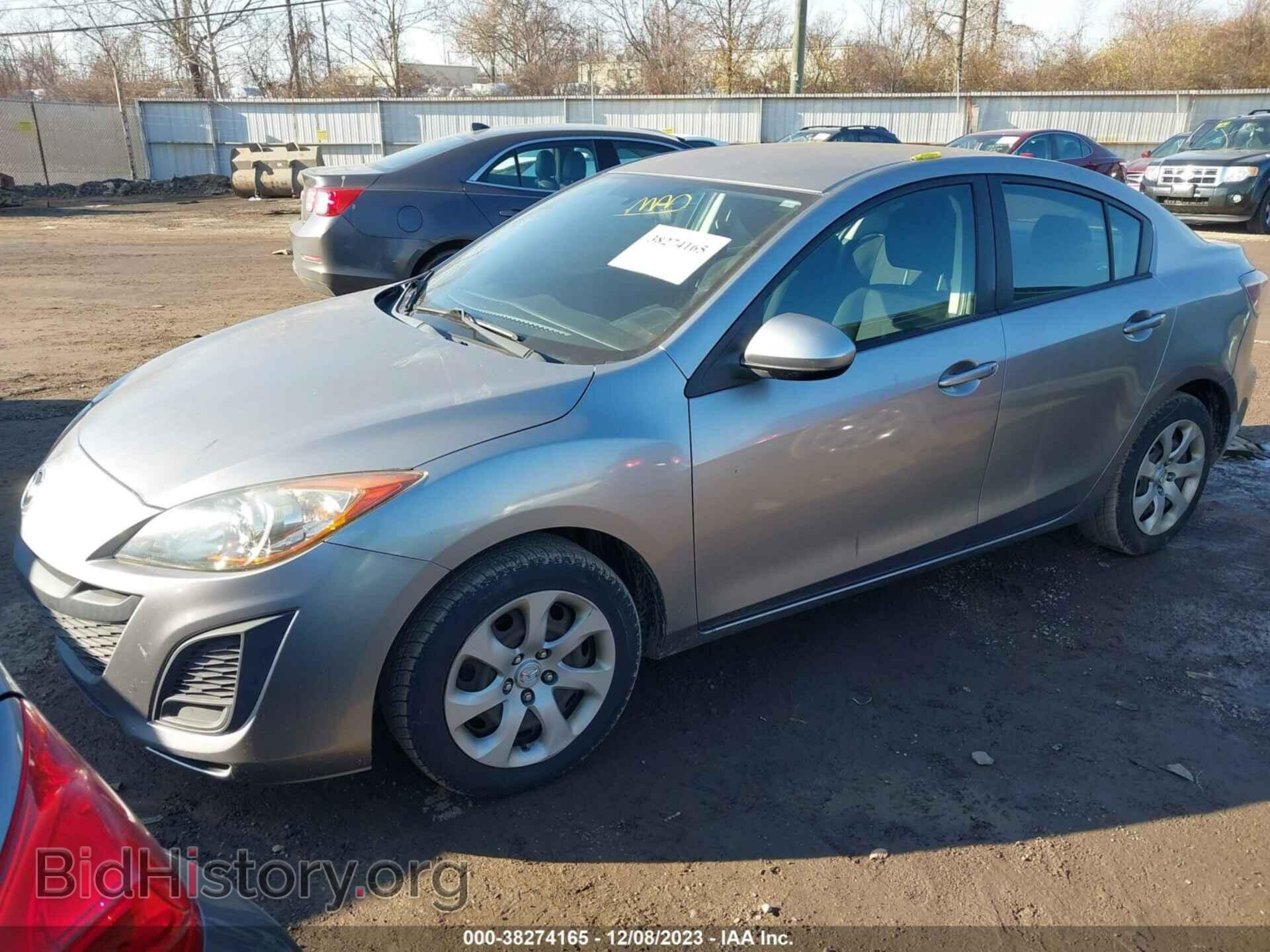 2011 MAZDA MAZDA3 - VIN: JM1BL1UF5B1387131 - Фото 2