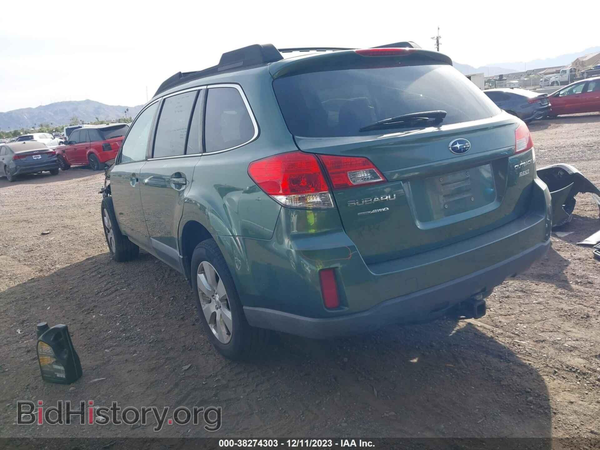 2011 SUBARU OUTBACK - VIN: 4S4BRBCC4B3410295 - Фото 3