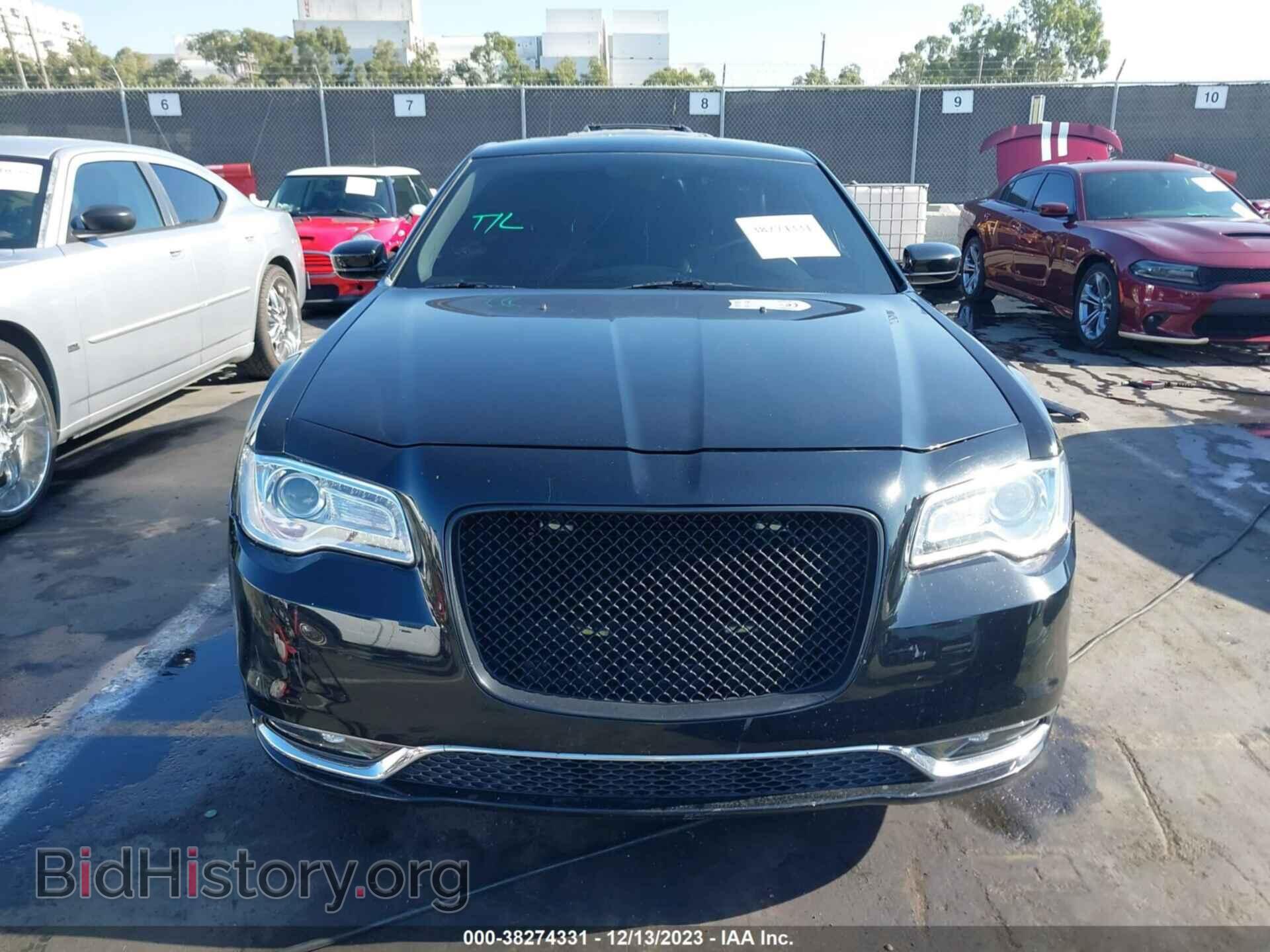 2016 CHRYSLER 300 - VIN: 2C3CCARG6GH142406 - Фото 13