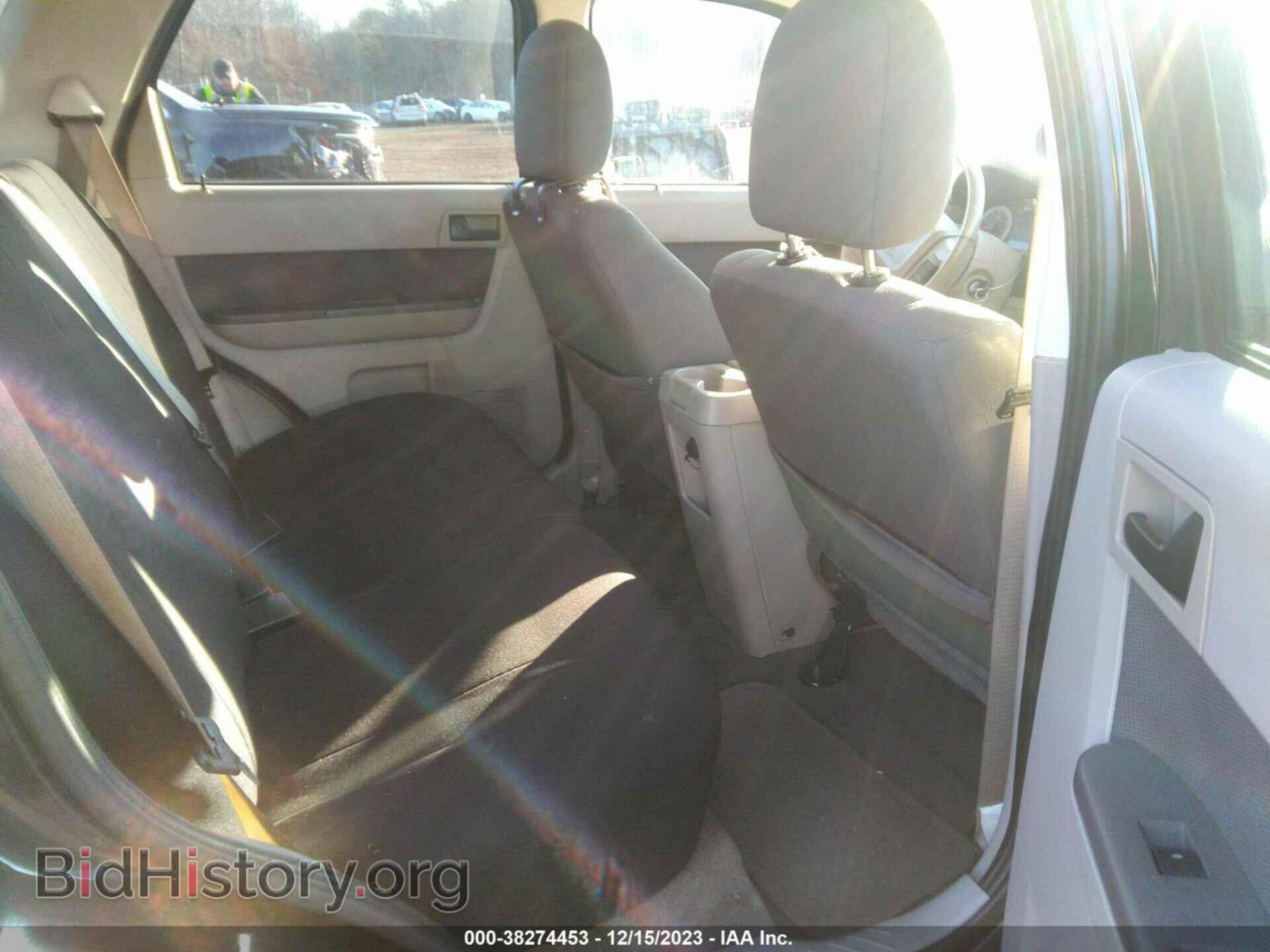 2010 FORD ESCAPE - VIN: 1FMCU9DG2AKA03741 - Фото 8